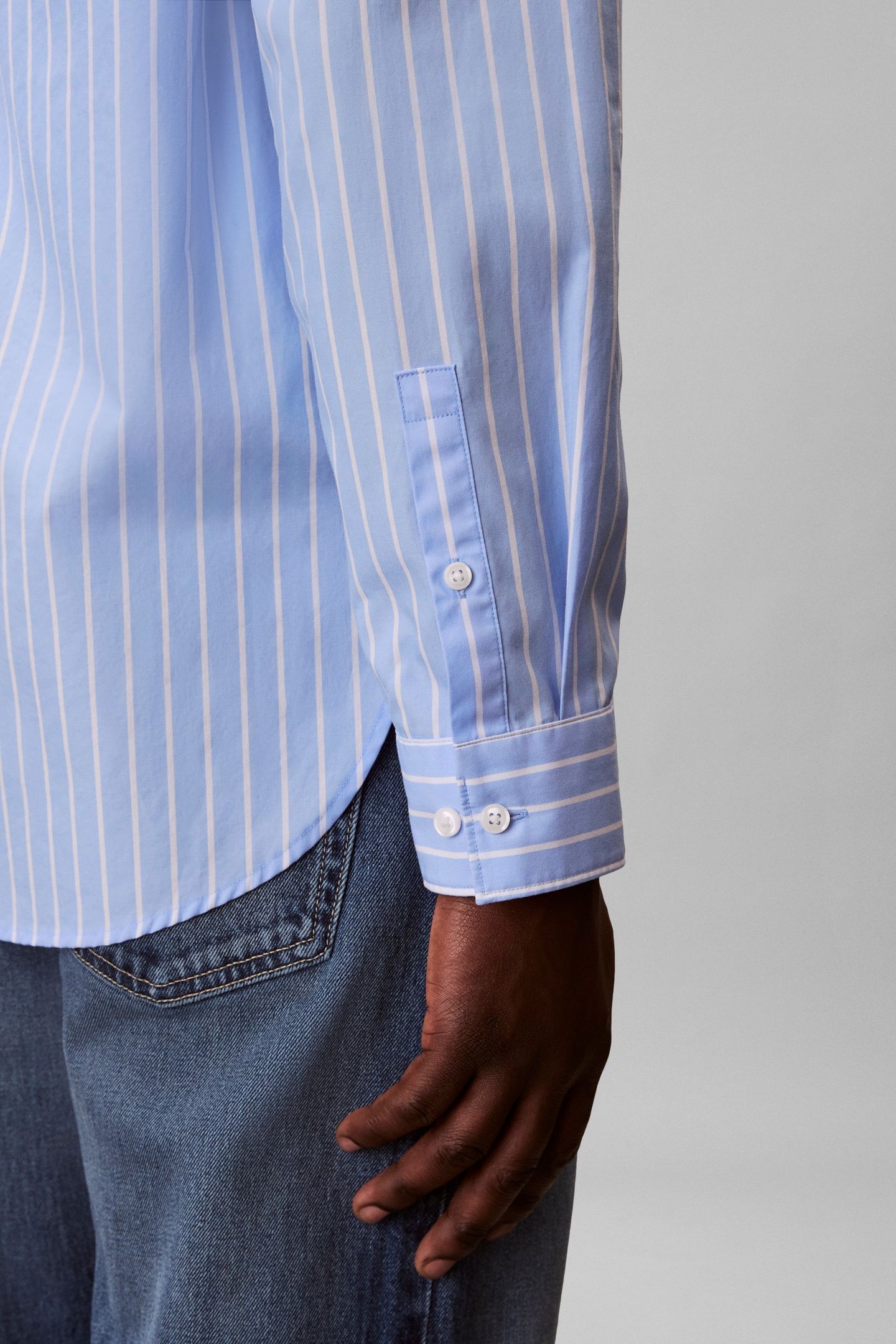 LONG SLEEVE YARN-DYED STRIPE WASHED BLUE DESCENT 5