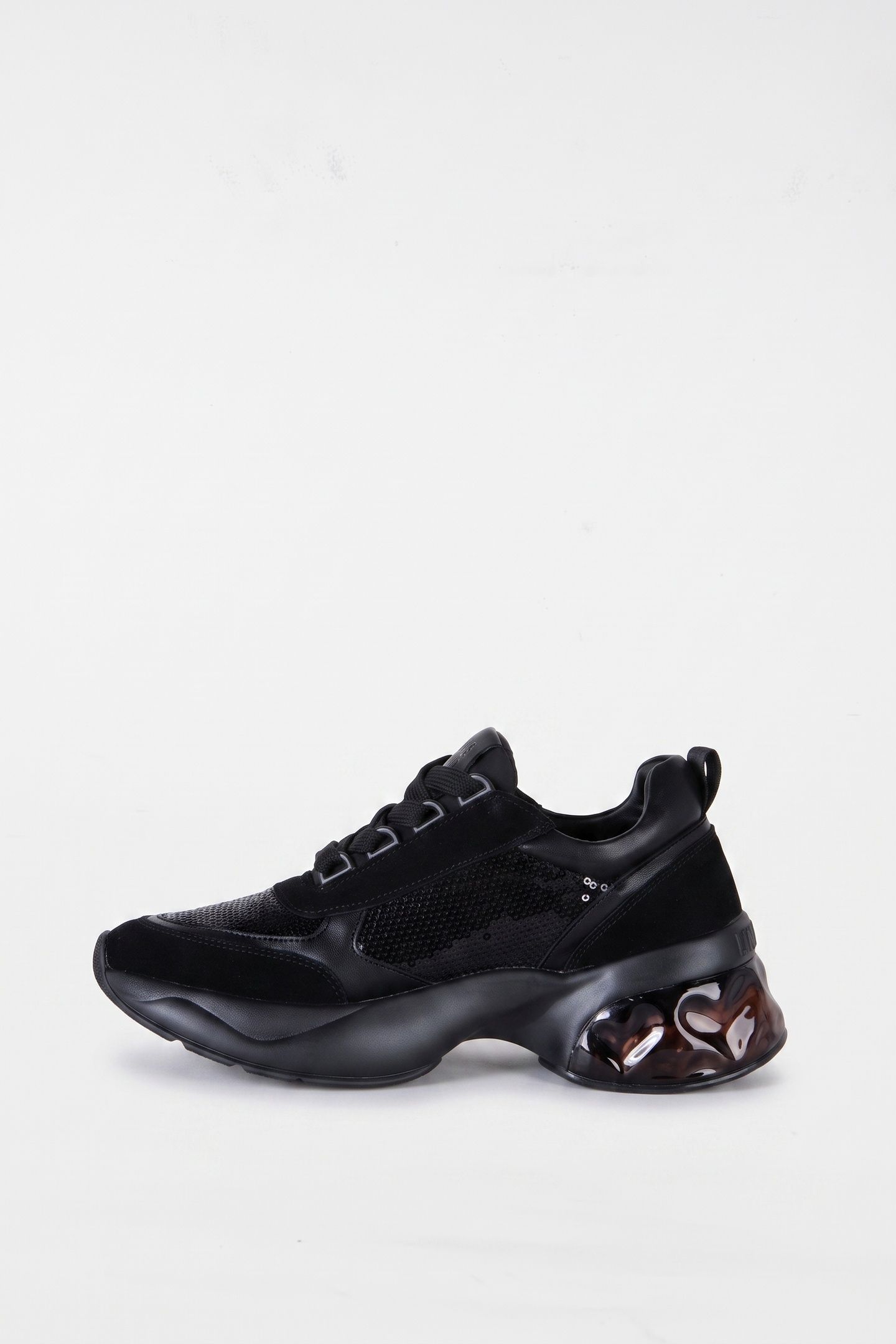 SNEAKERS BLACK 2
