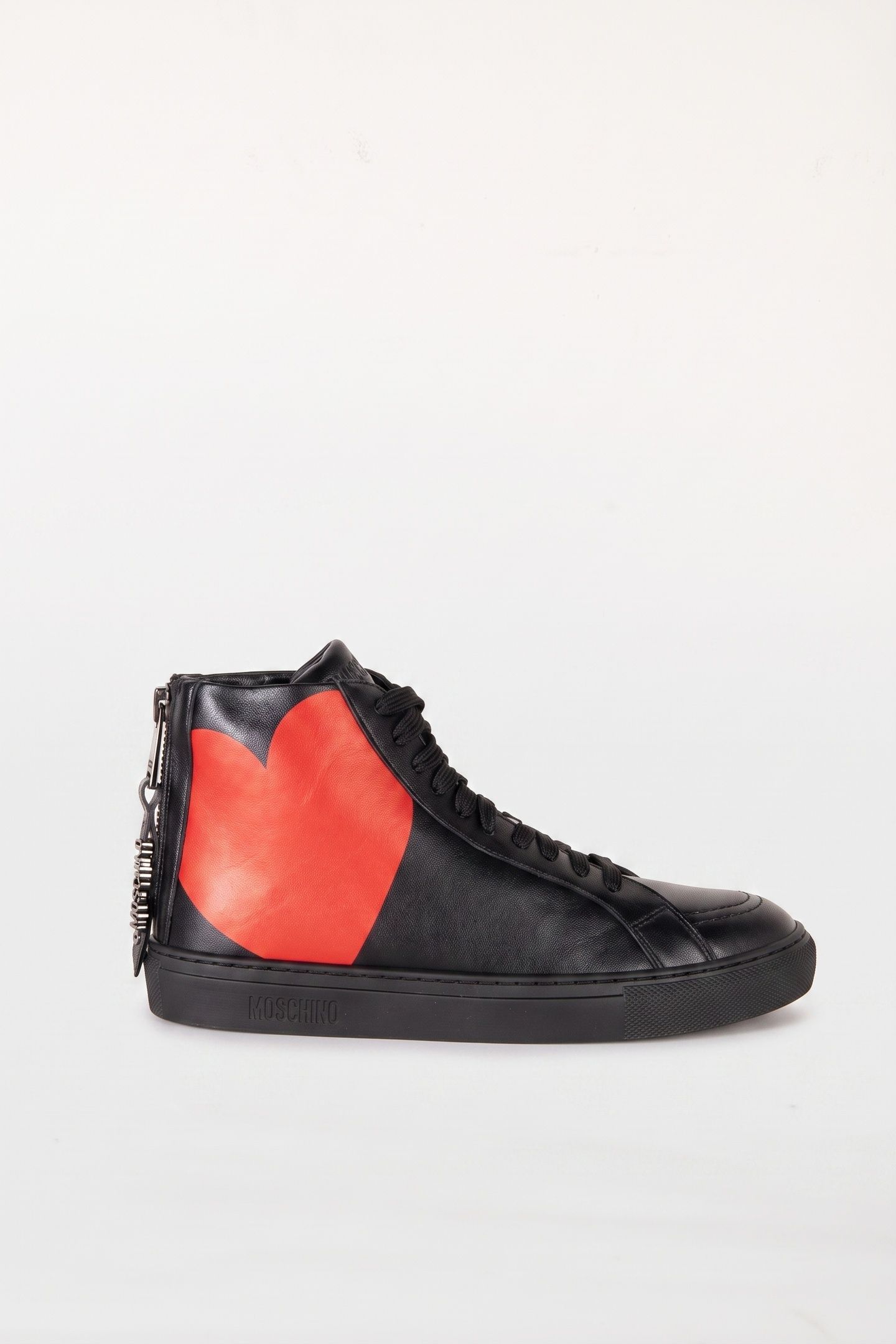 HEART PRINT HIGH-TOP SNEAKERS BLACK 1