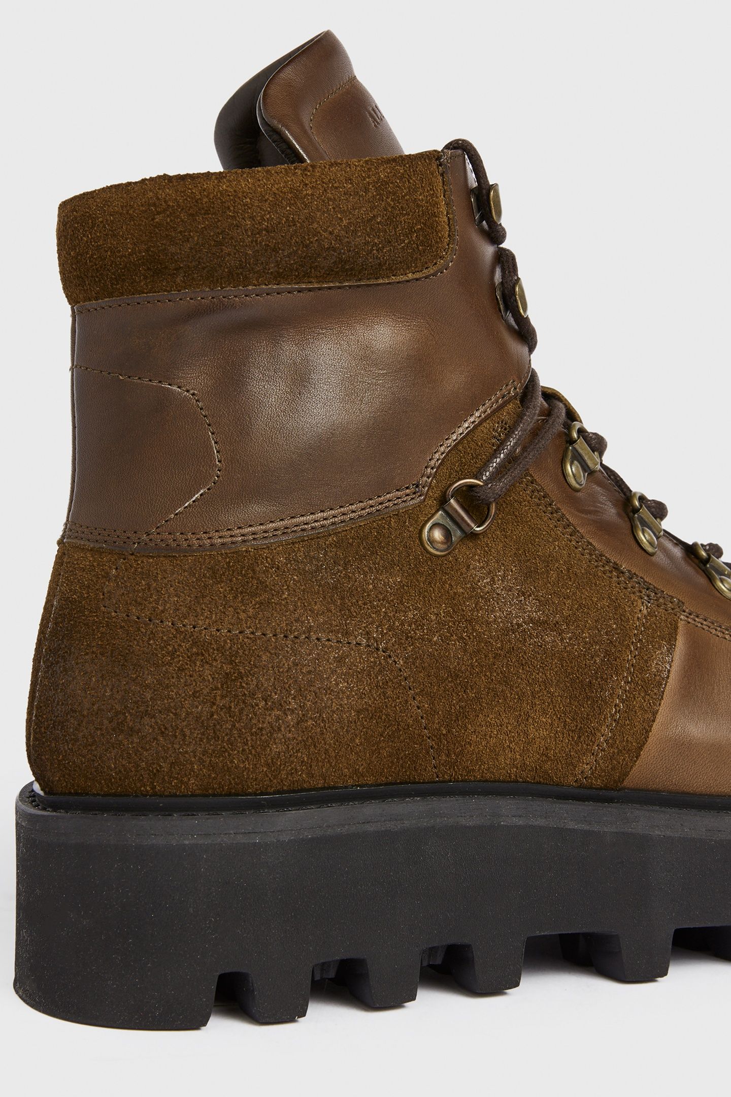 KAI BOOT BITTER CHOCOLATE 2