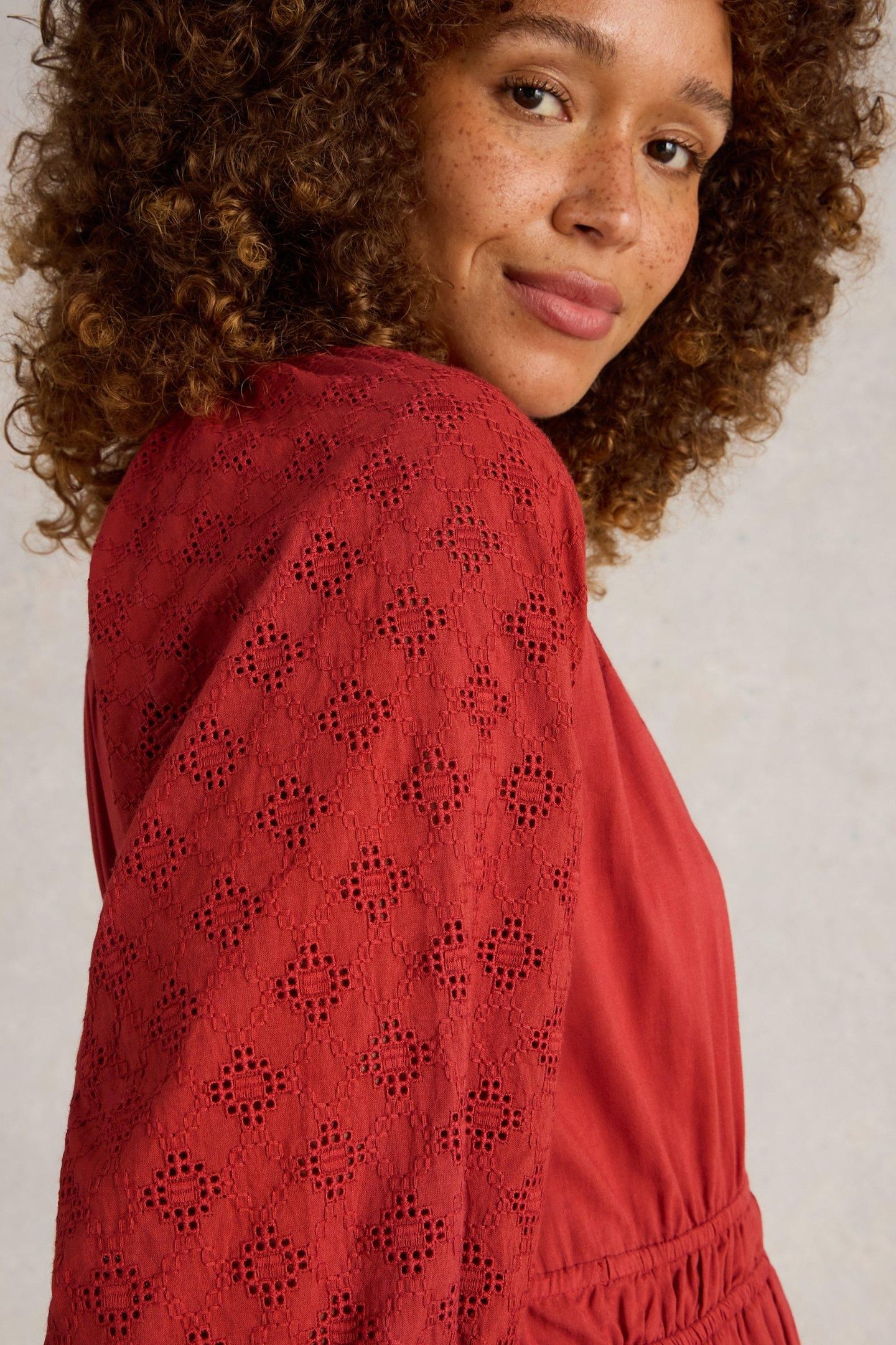 WILLOW BRODERIE DRESS DARK RED 6