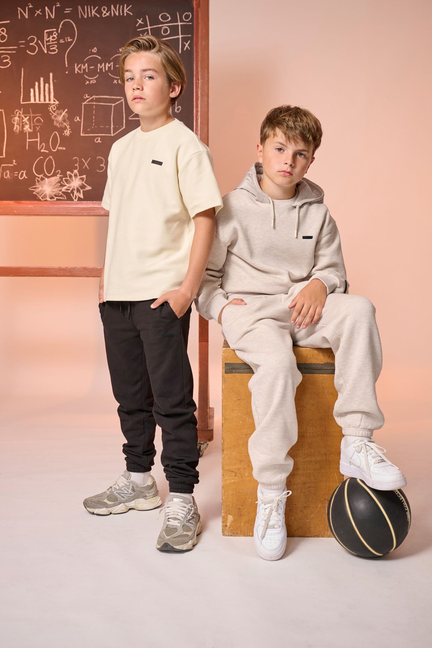 BANKS OVERSIZED MELANGE HOODIE TAUPE MELANGE 6