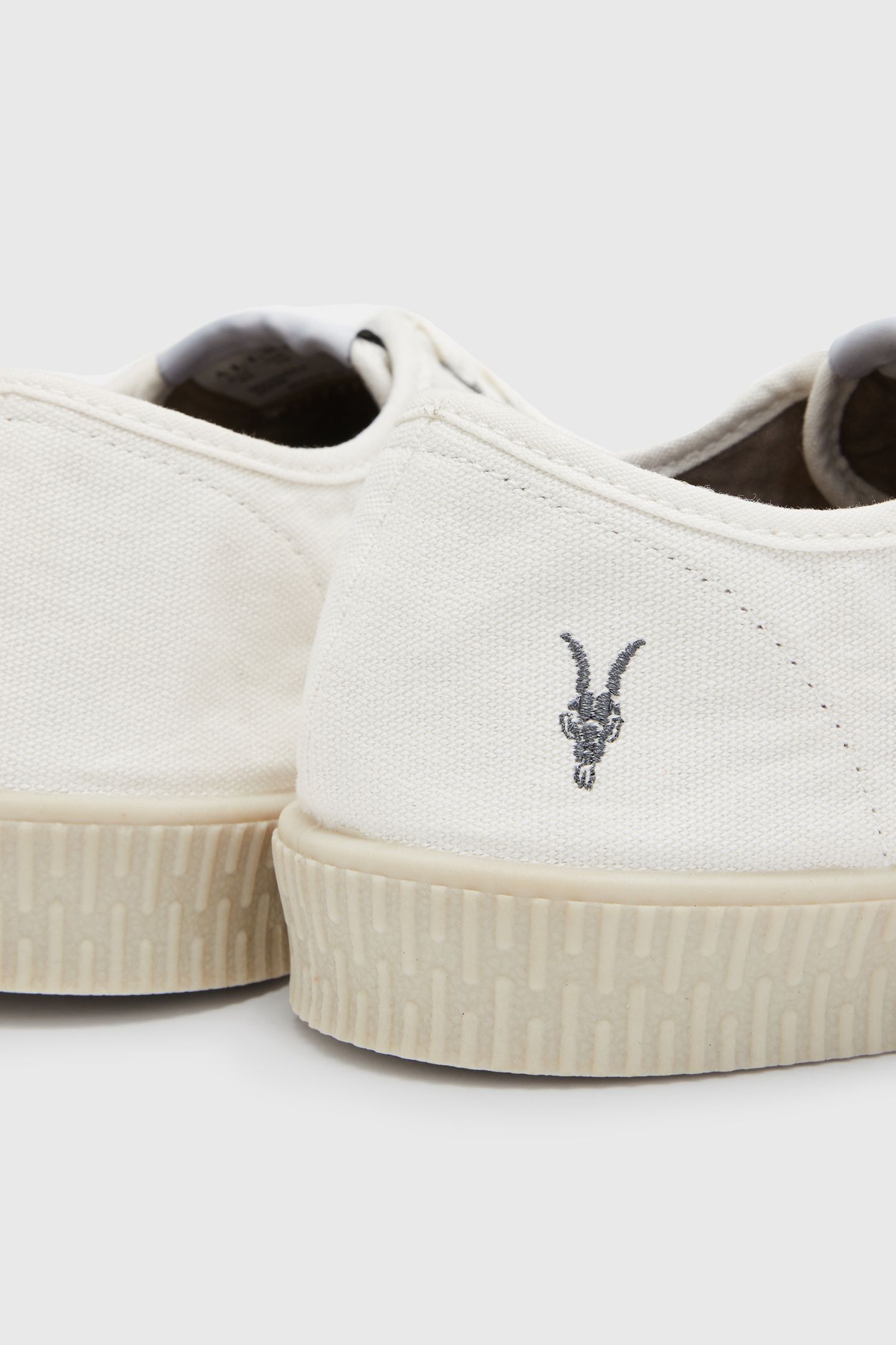 MEM LOW TOP WHITE 6