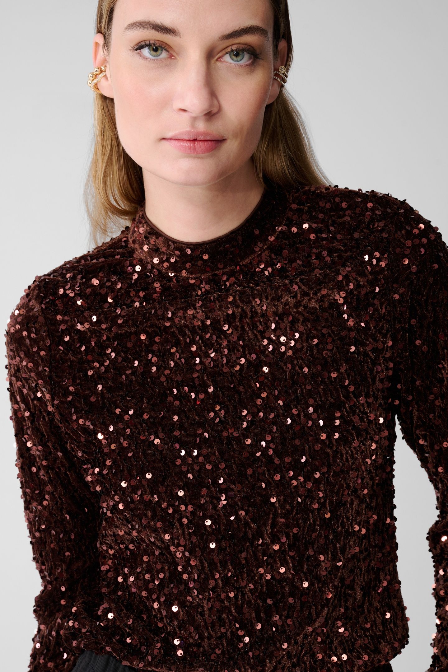 LA-SBCLEO FLARE SLEEVE TOP BROWN 6