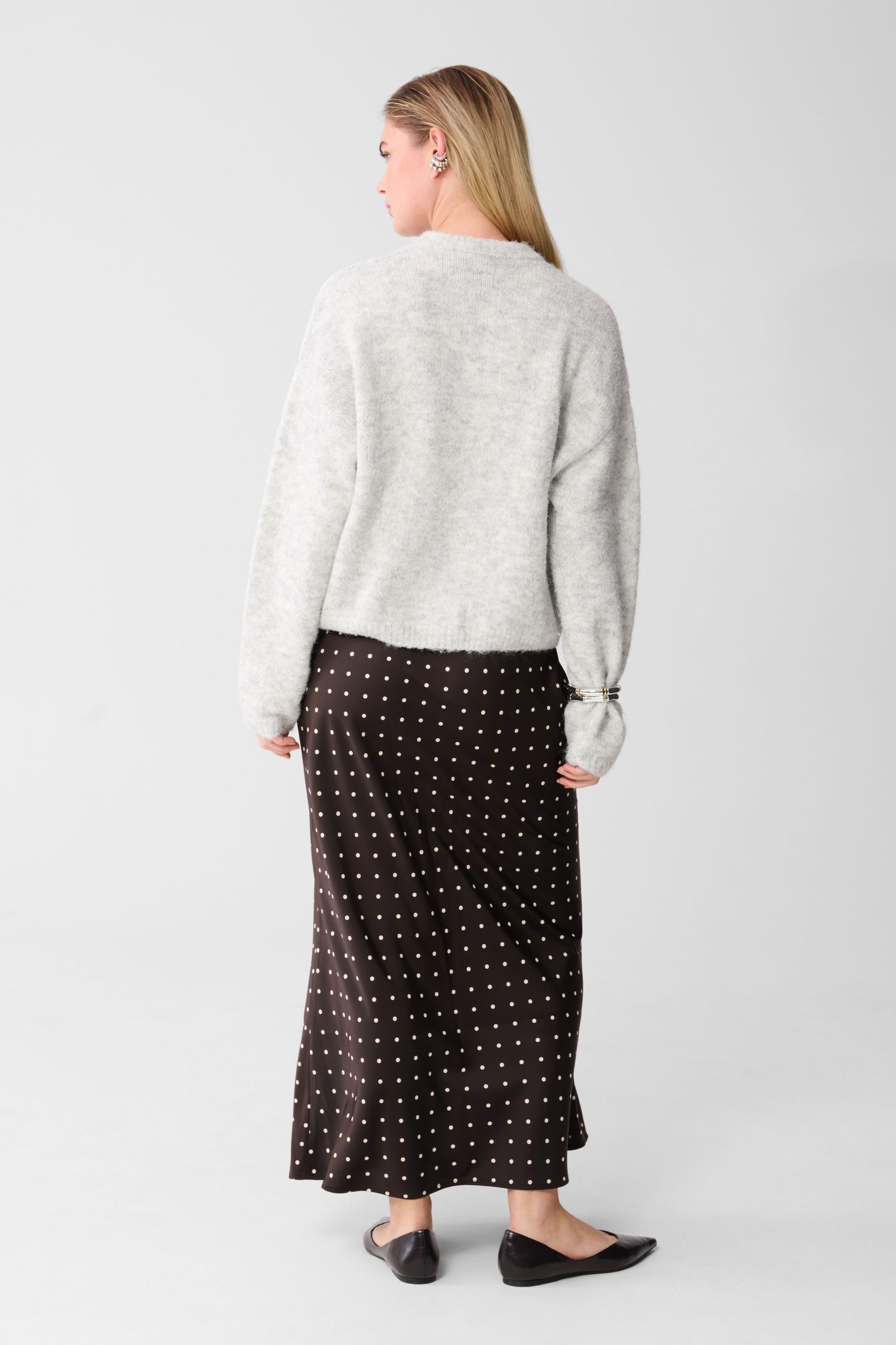 LM-SBPOLKA SLEEK SKIRT DARKBROWN 2
