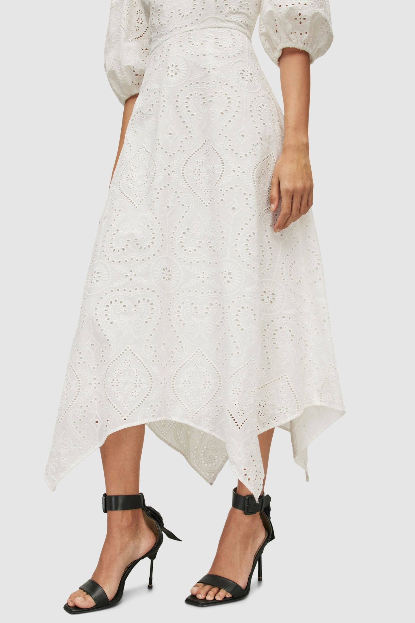 CAMILA BRODERIE DRES OFF WHITE 2