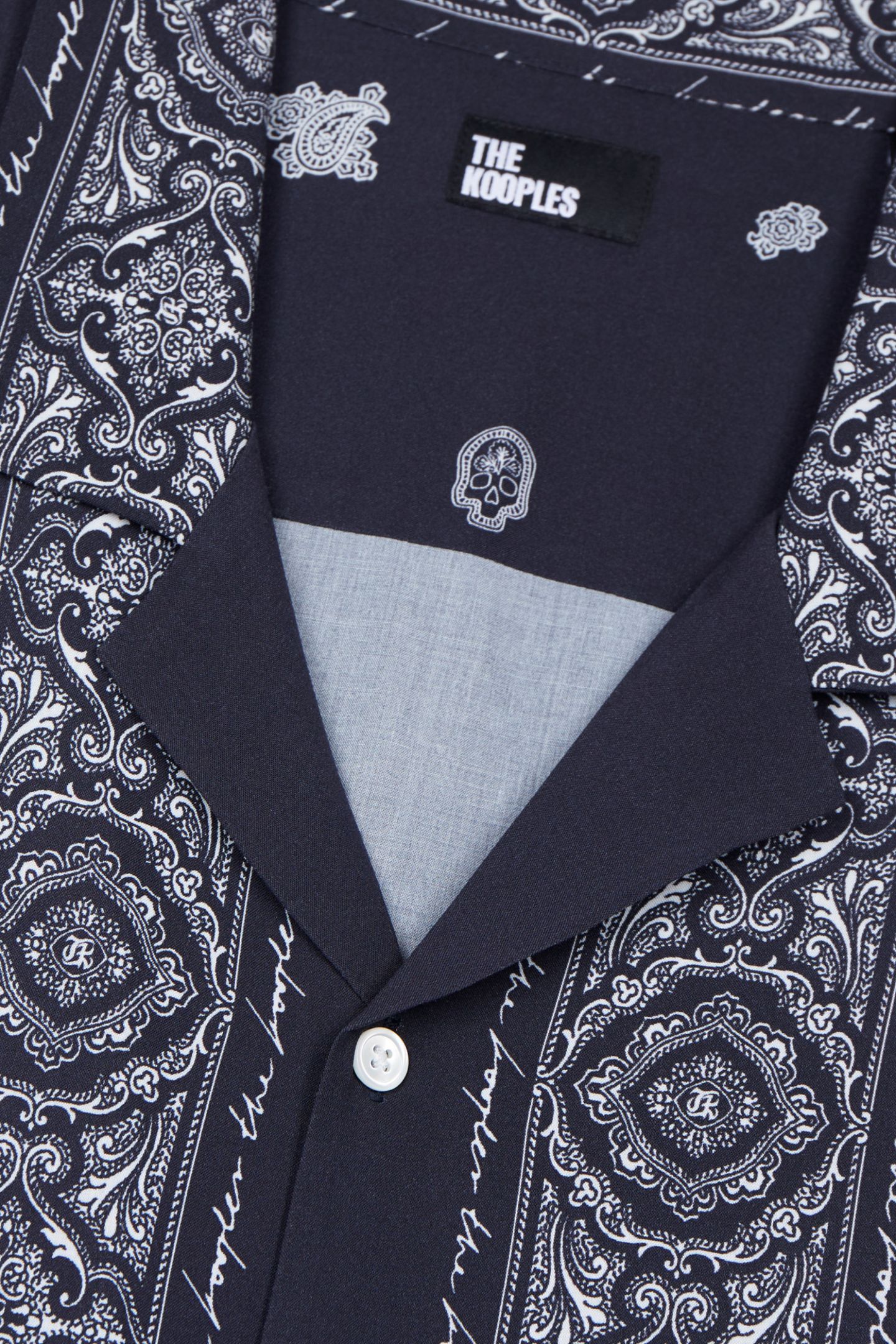 SHORT-SLEEVED SHIRT WITH SHARK NECK NAVY/WHITE 6
