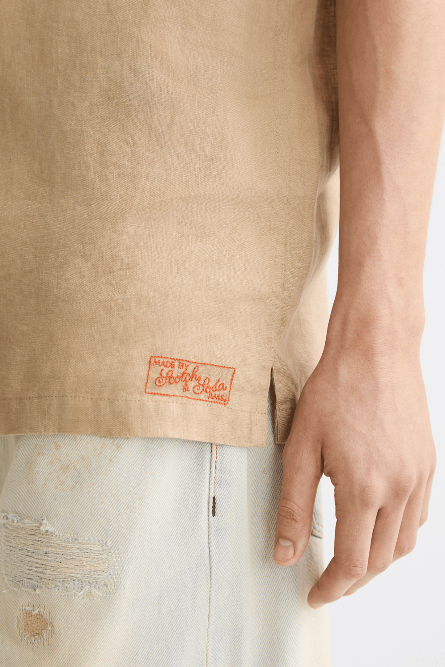 CORE SEASONAL - REGULAR-FIT SHORT-SLEEVED LINEN SHIRT TANNIN 3