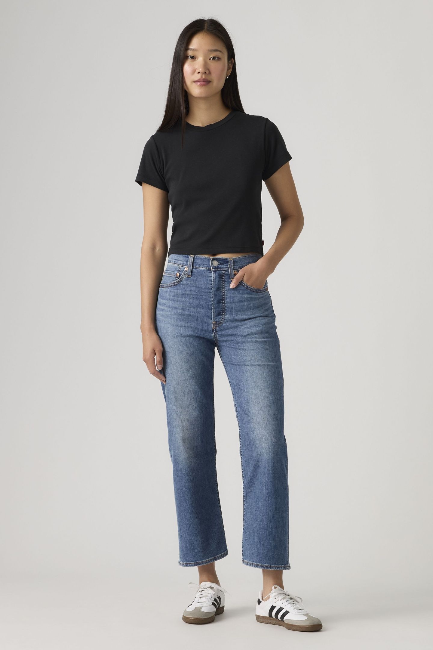 RIBCAGE STRAIGHT ANKLE LIGHTWEIGHT JEANS 2