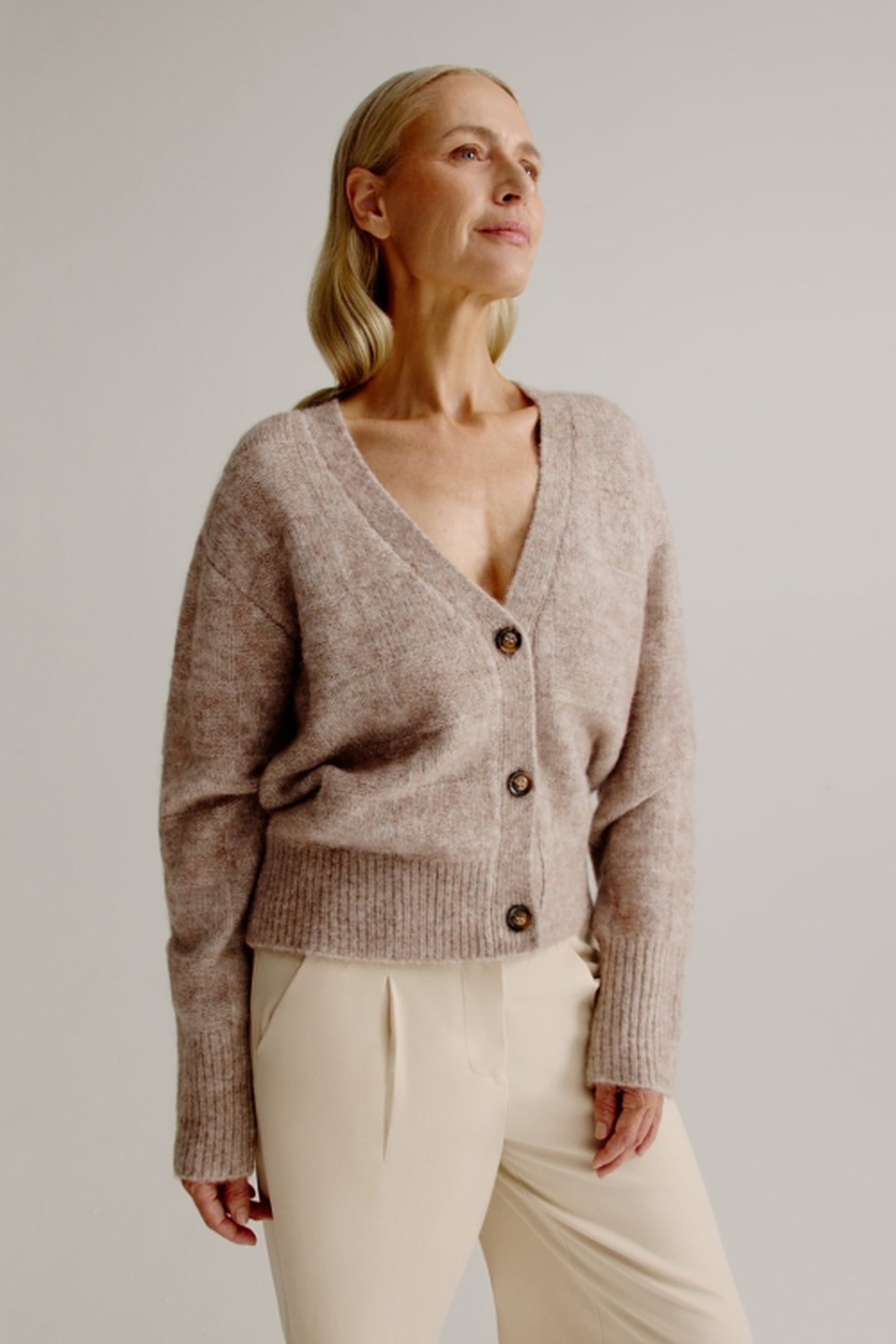 LEA CARDIGAN SAND 3