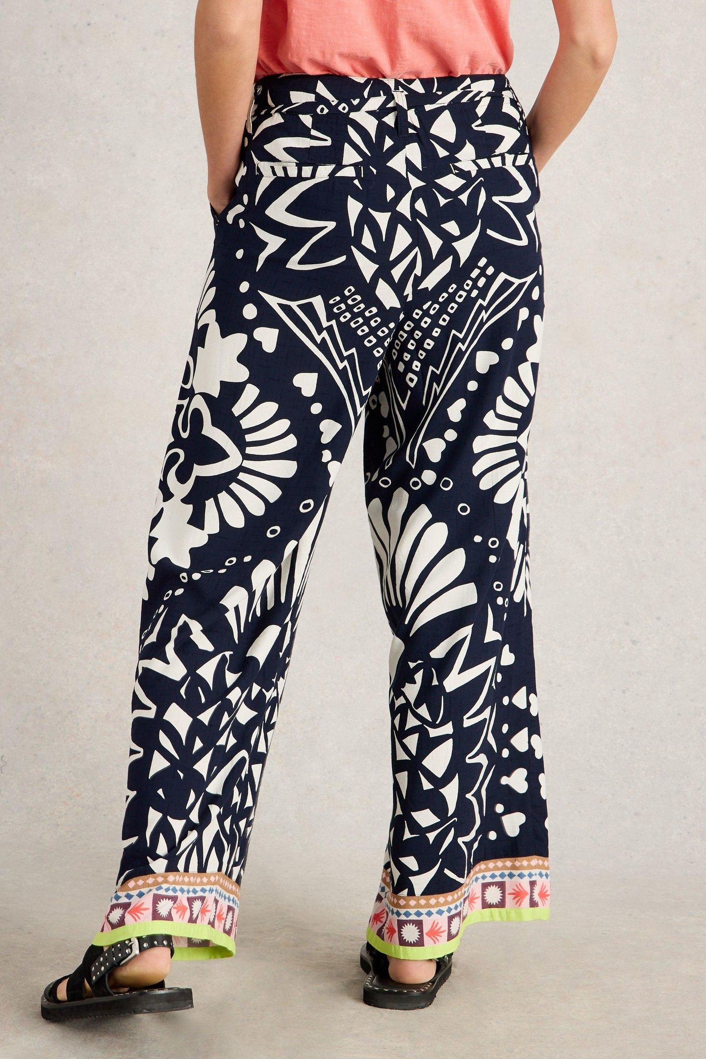 FARAH WIDE LEG TROUSER NAVY MULTI 3