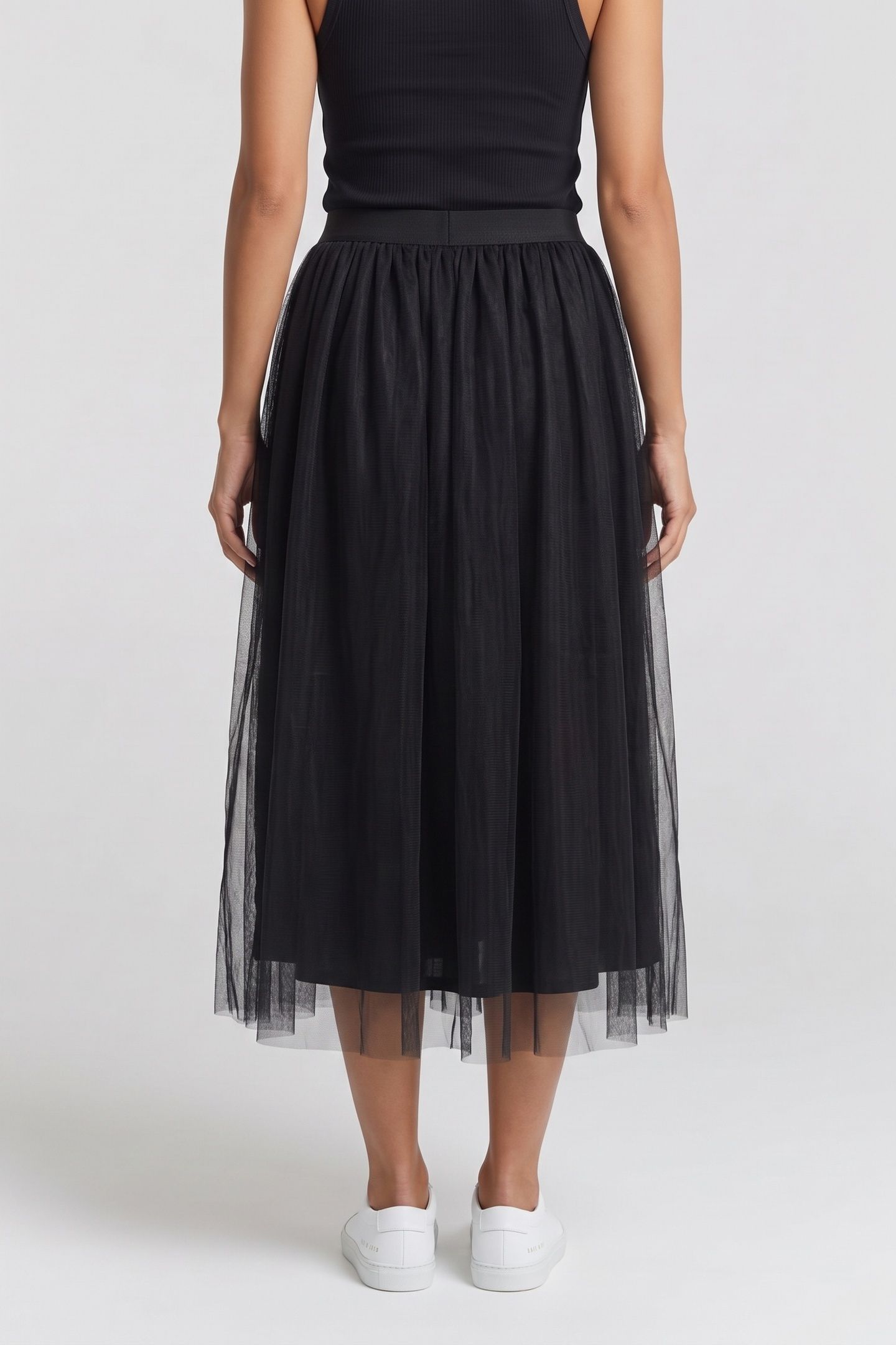 JOLIVIA TULLE SKIRT BLACK 2