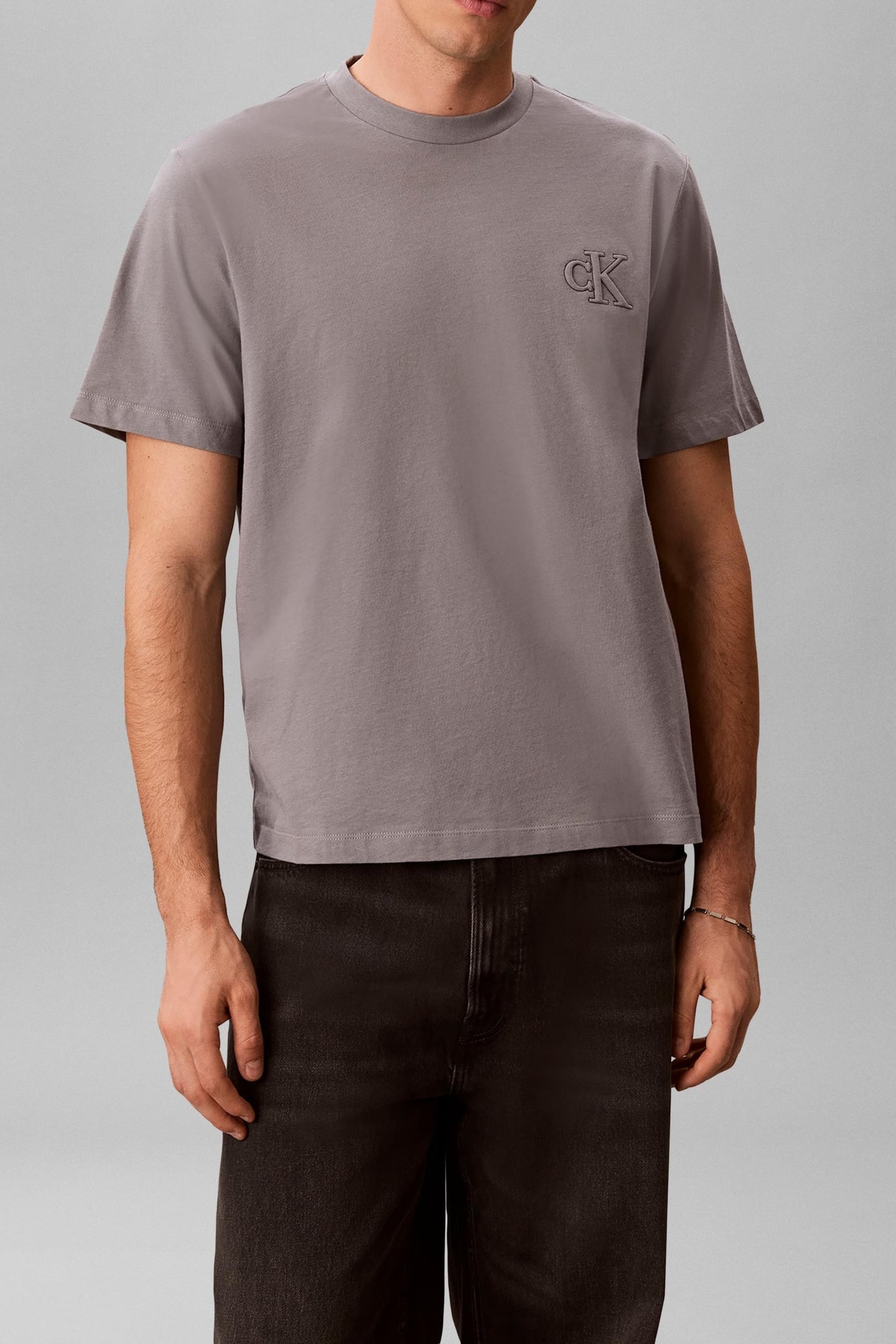 SS 30S JERSEY EASY MONOGRAM TEE CONVOY 1