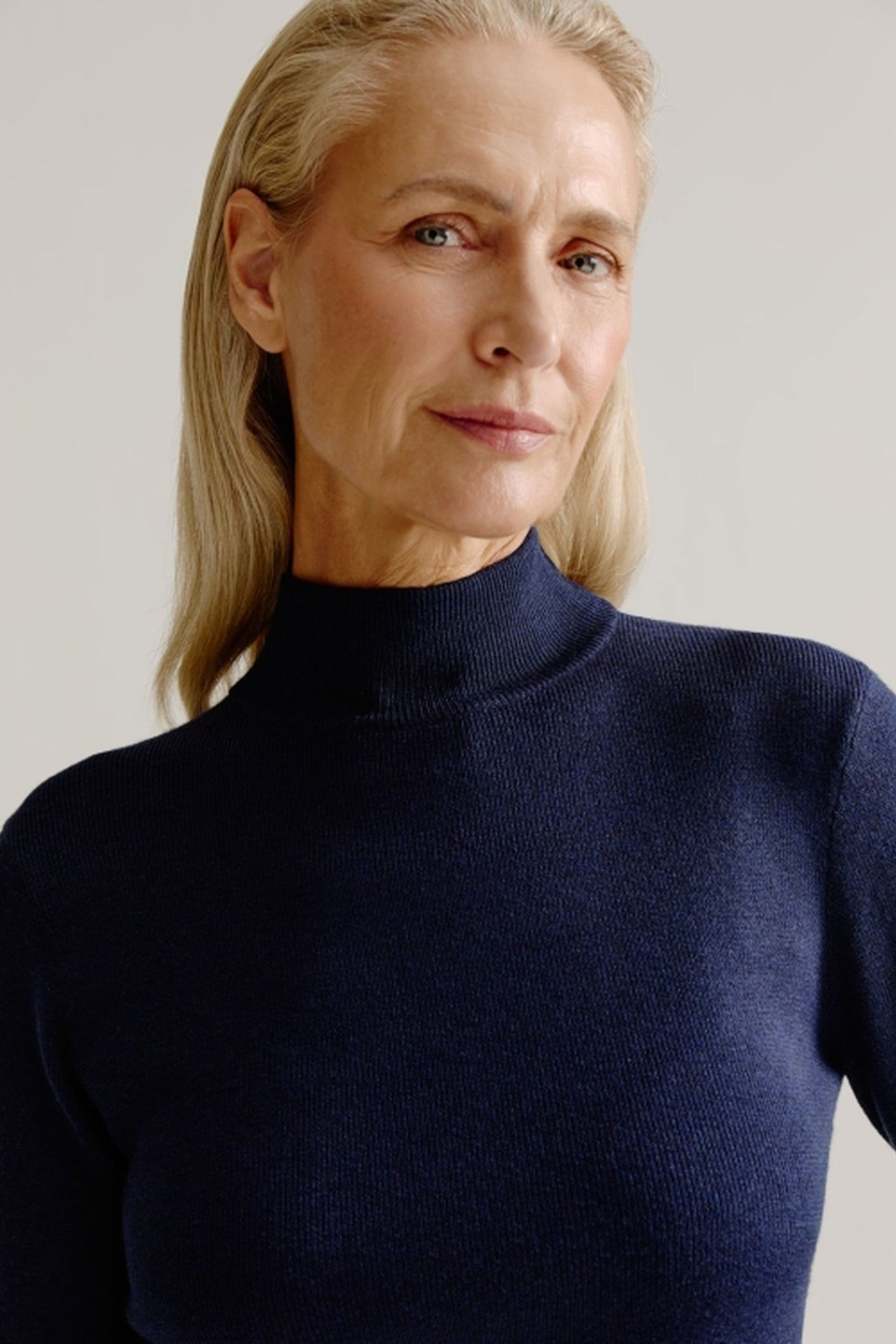 ANGIE SWEATER NAVY 4