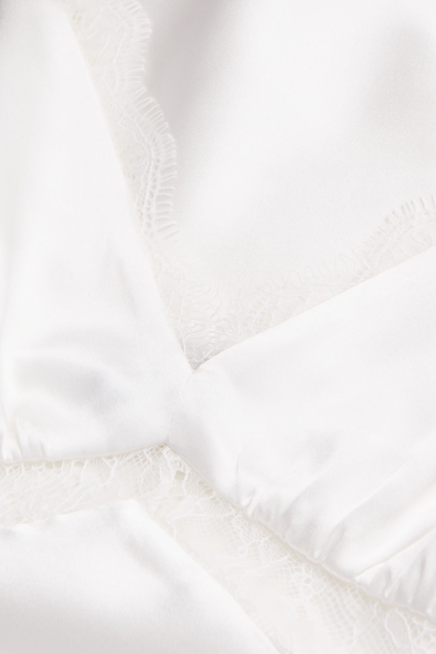 SILK STRAP TOP WITH LACE ECRU 7