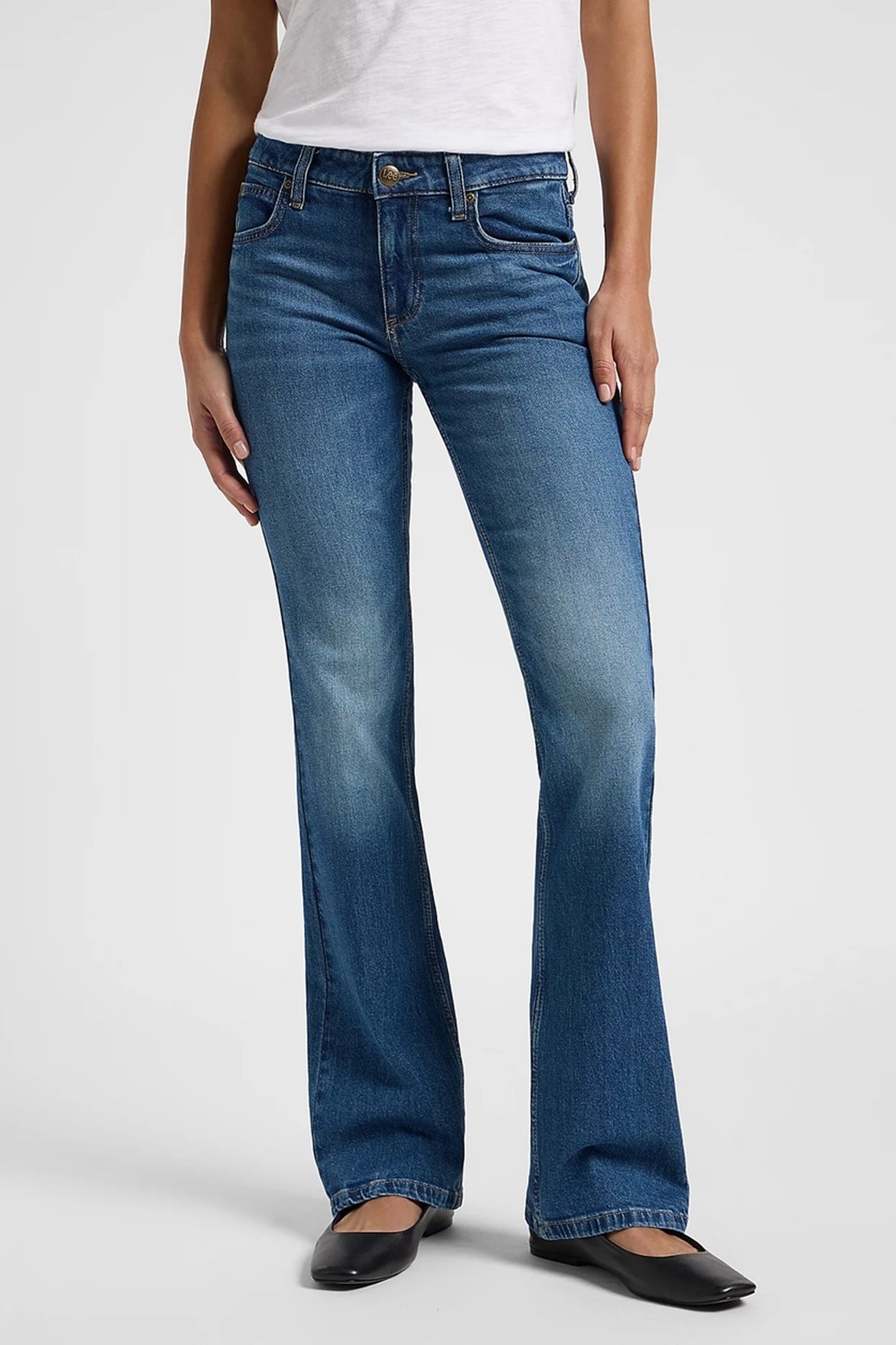 JESSICA HIGHER CLIMB JEANS 1