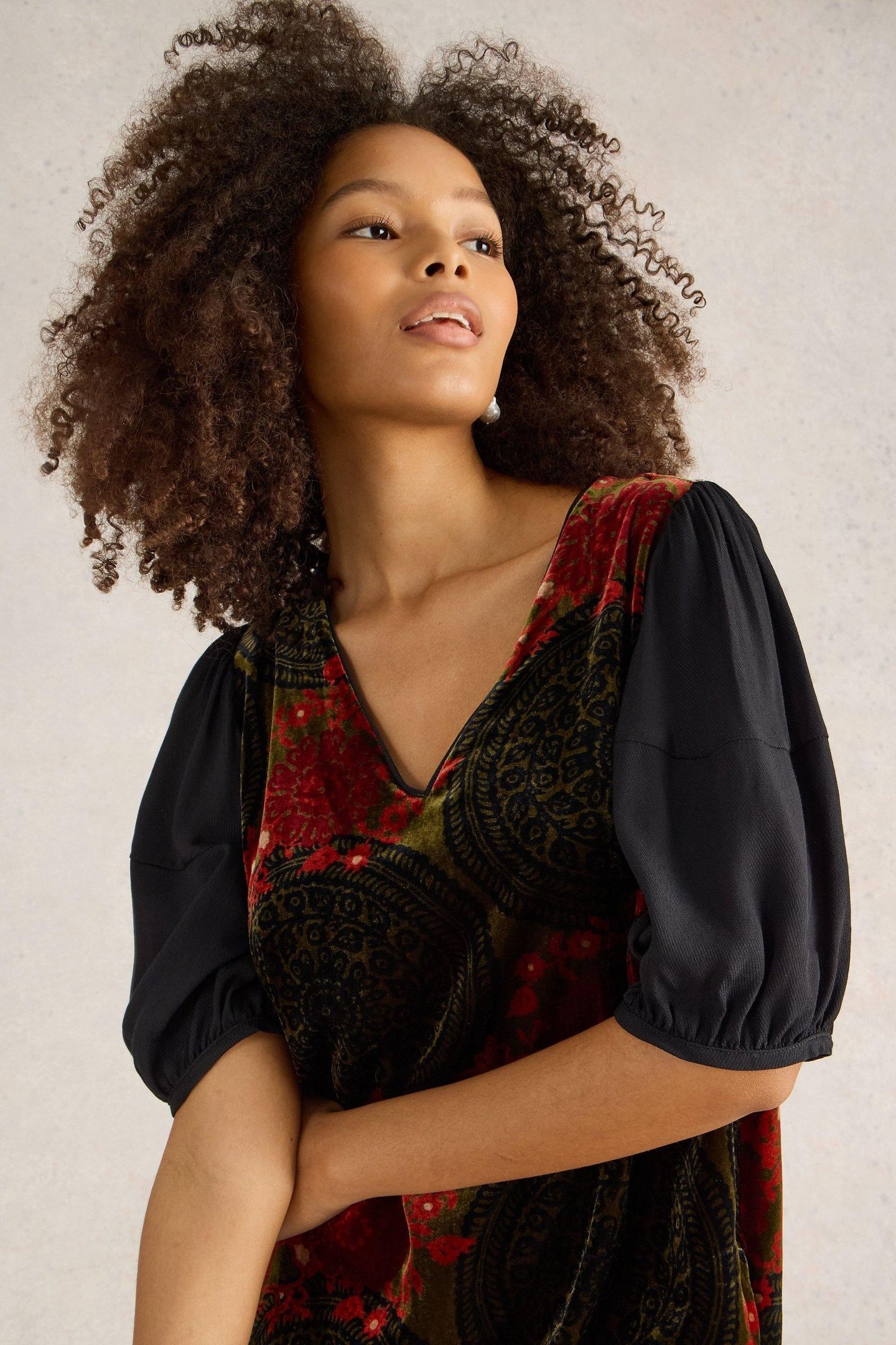 CLEO VELVET MIX DRESS GREEN PRINT 3