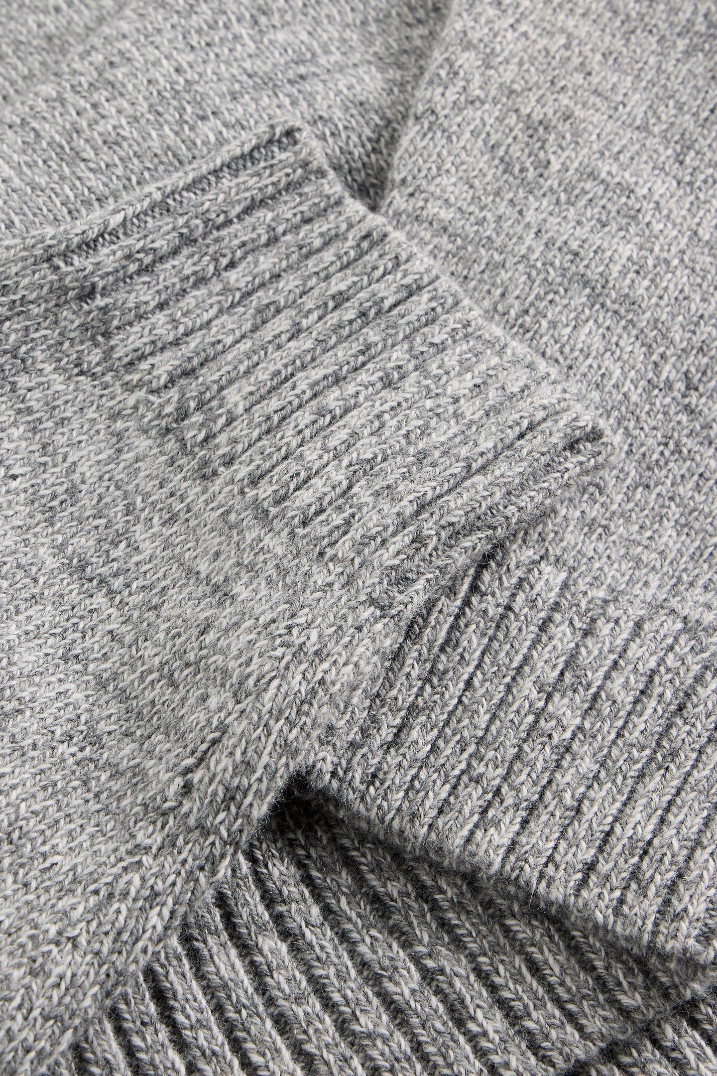 TWISTED CREW CHARCOAL GREY 6