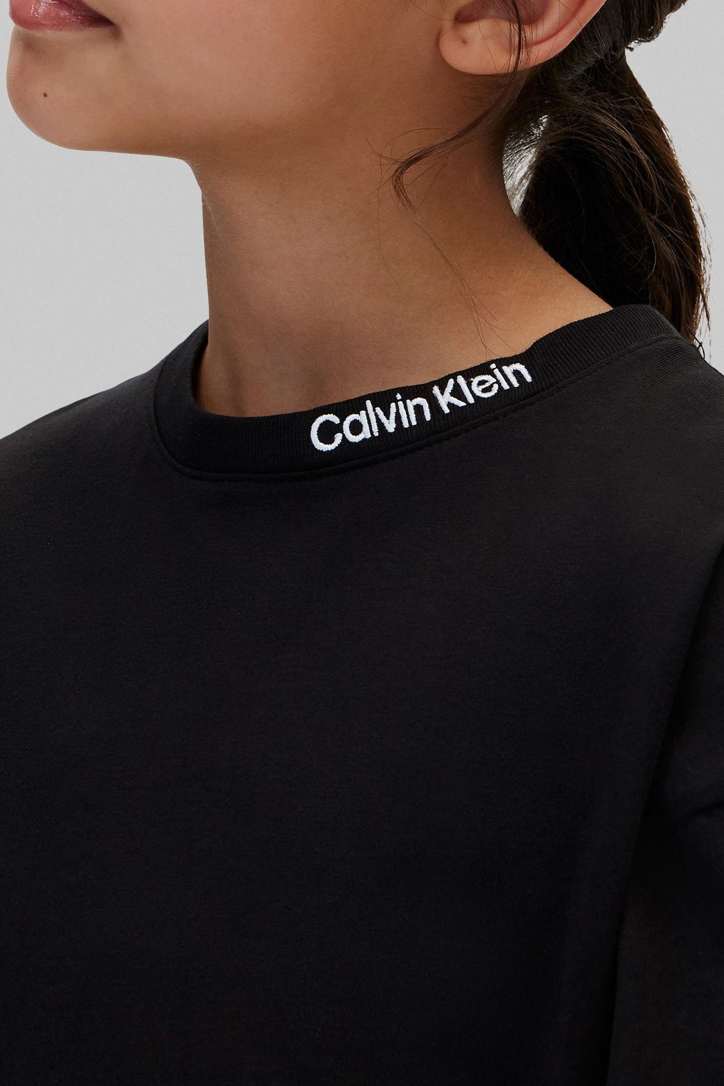 UNISEX LOGO EMBROIDERED SHORT SLEEVE T-SHIRT BLACK 6