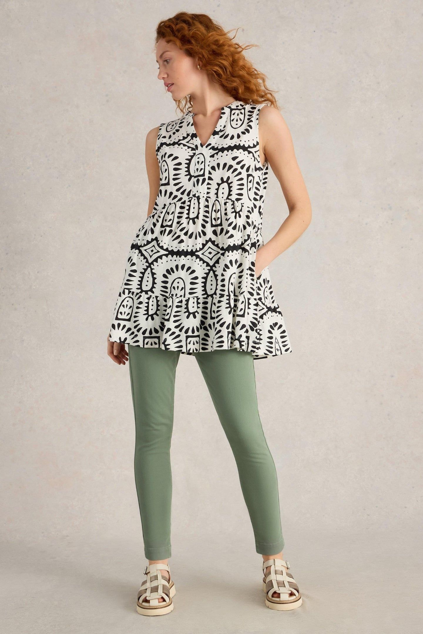 JANEY CROP JEGGING MID GREEN 1