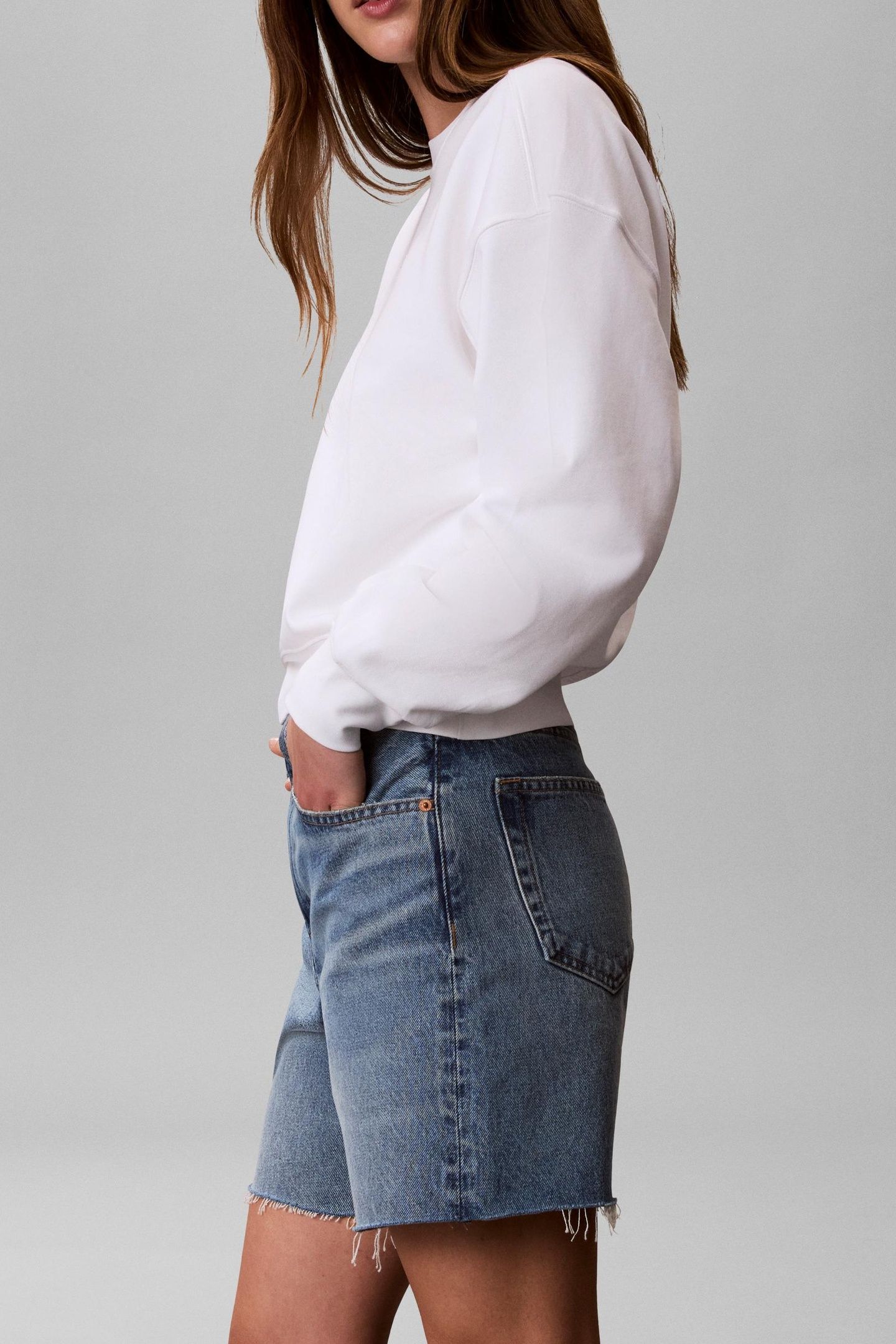 LONG SLEEVE TERRY STANDARD LOGO BRIGHT WHITE 2