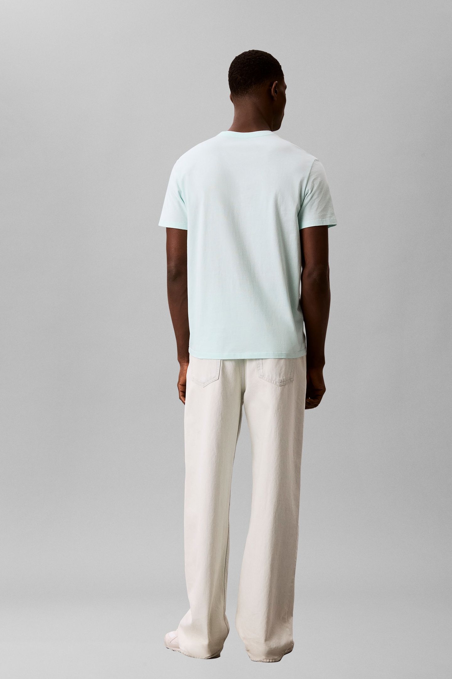 SS 30S PUFF GRAPHIC TEE GLACIER MIST 4