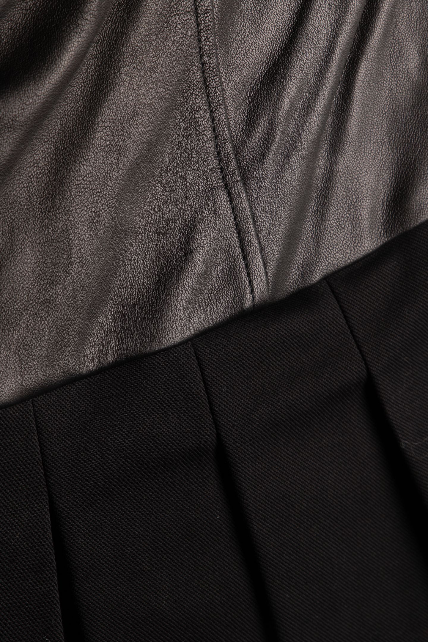 BUSTIER ROBE DETAIL CUR BLACK 4