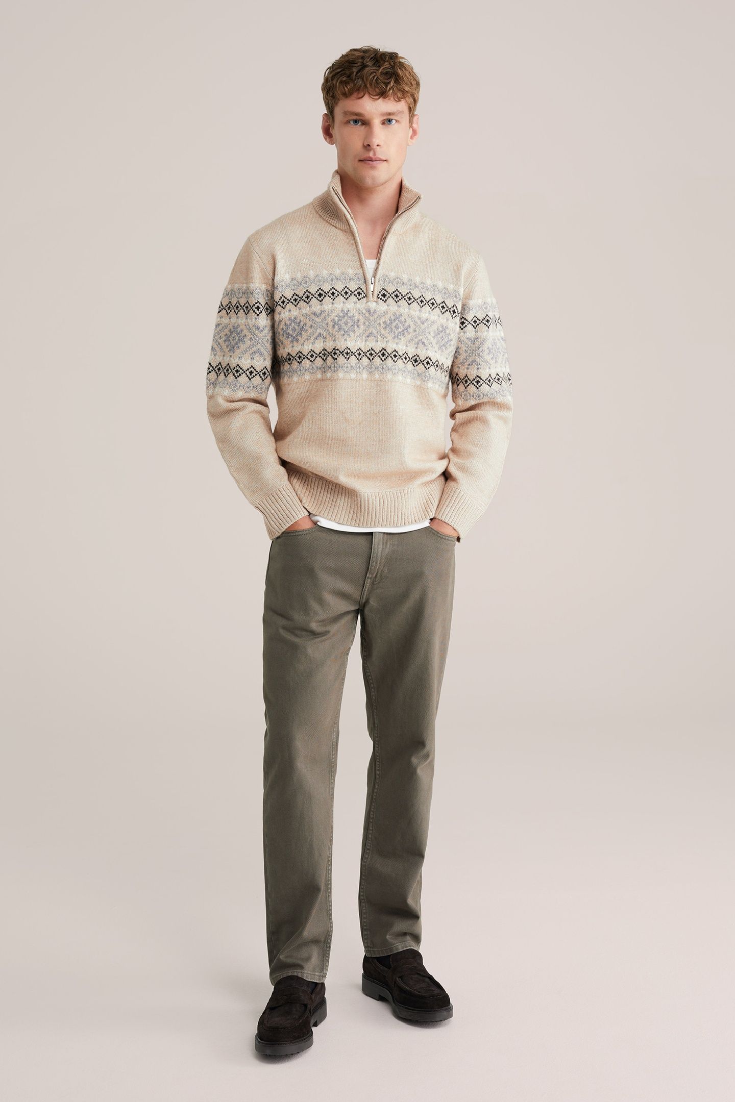 HALFWAY ZIPPER BEIGE 2