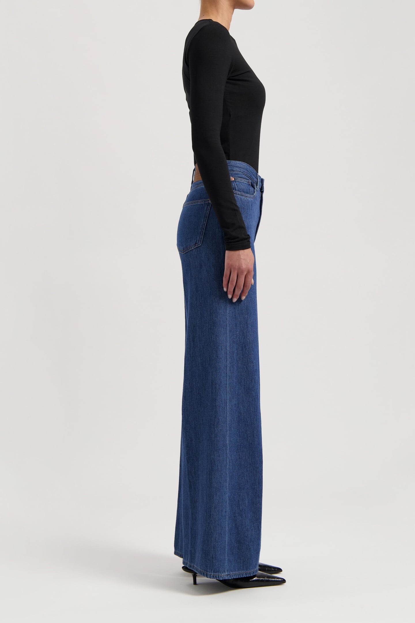 SARA HIGH LOOSE FLOW STONE INDIGO 6