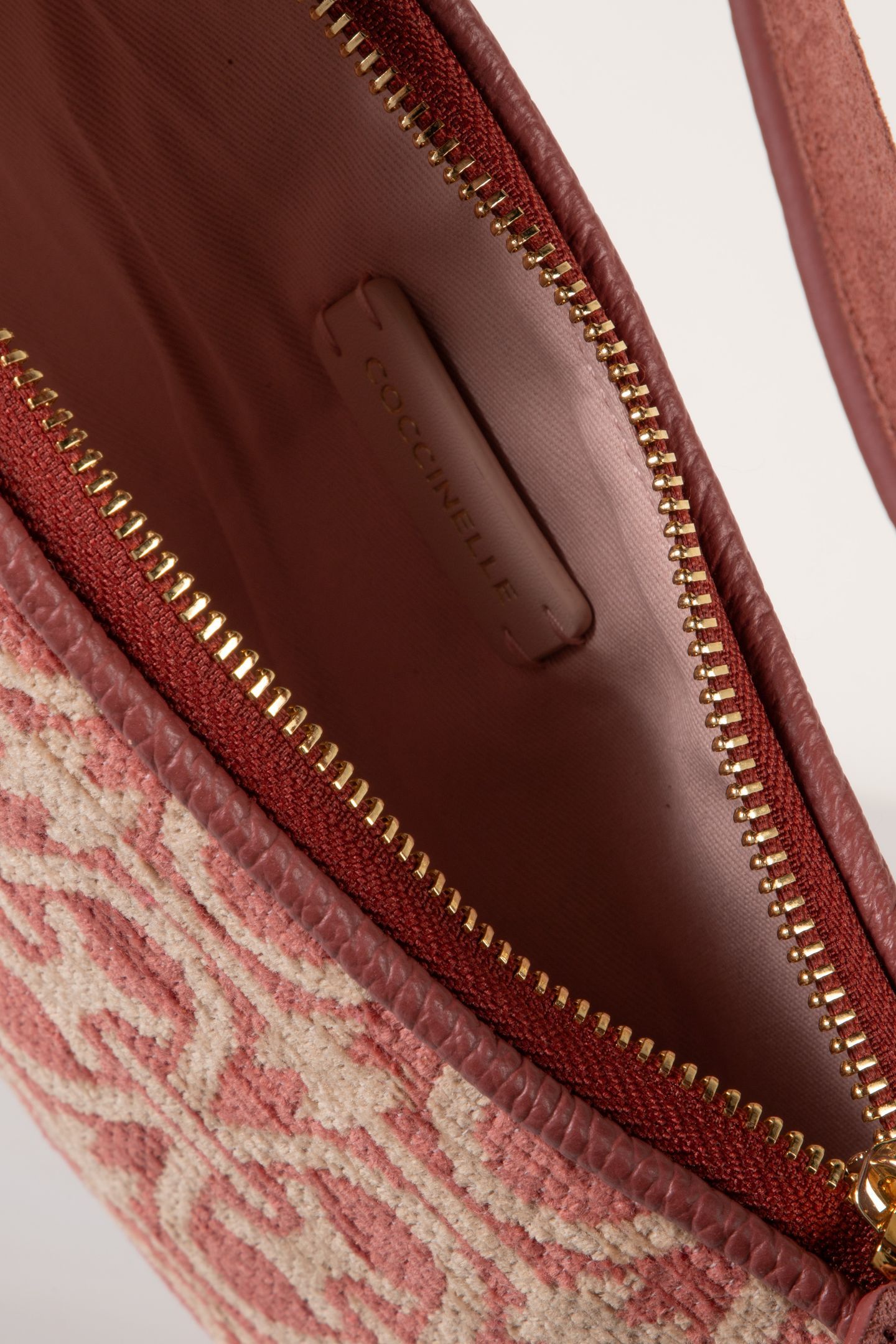 MERVEILLE WINTER MONOGRAM MULTI BRANDY/BR 5