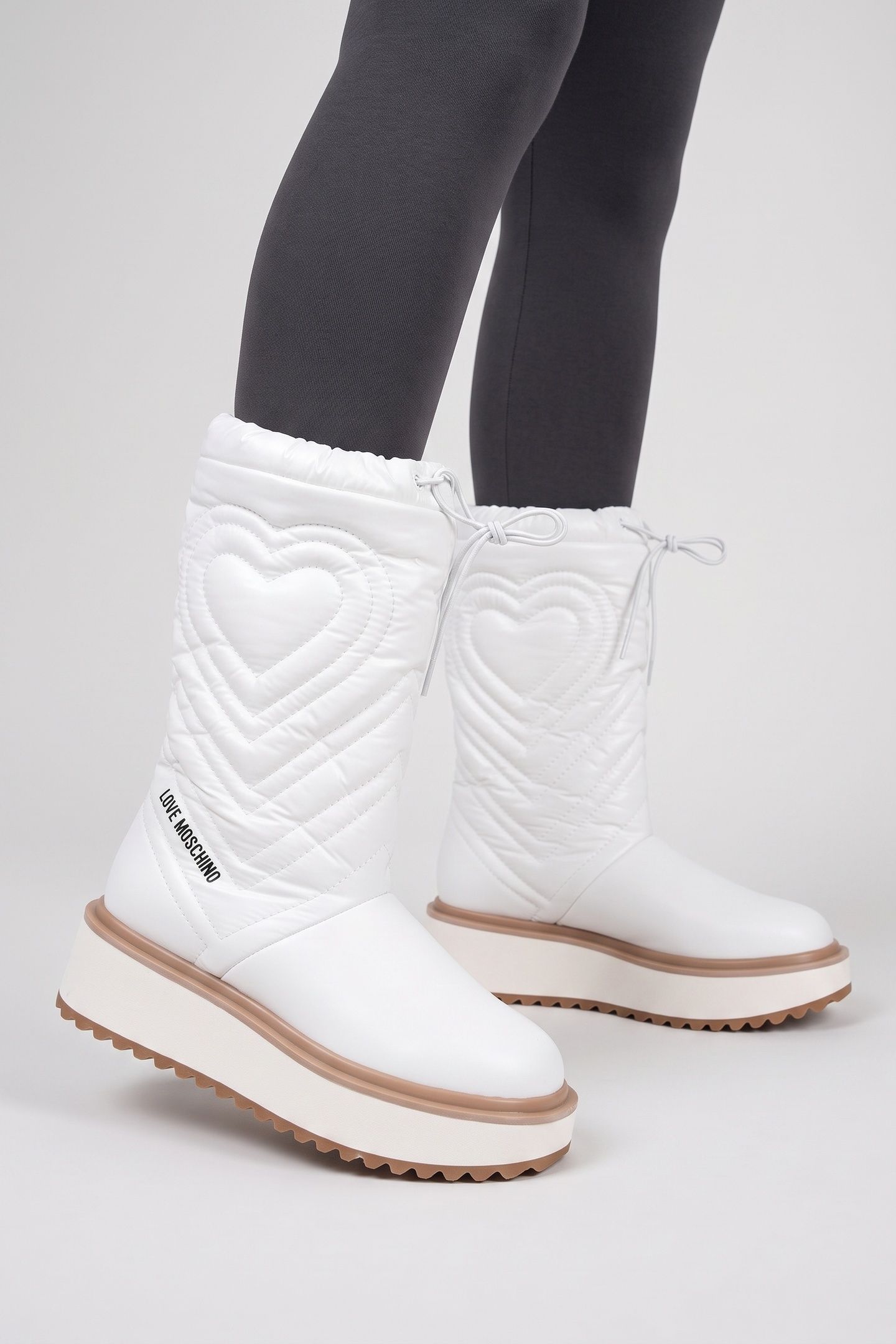 BOOTS WHITE 3