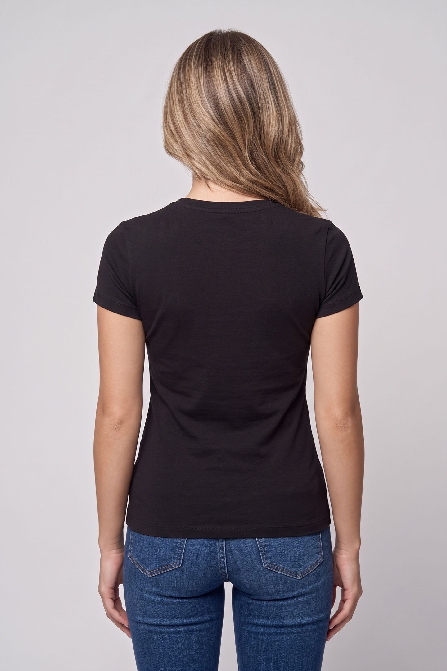 SS CN TRIANGLE LEO T JET BLACK A996 2