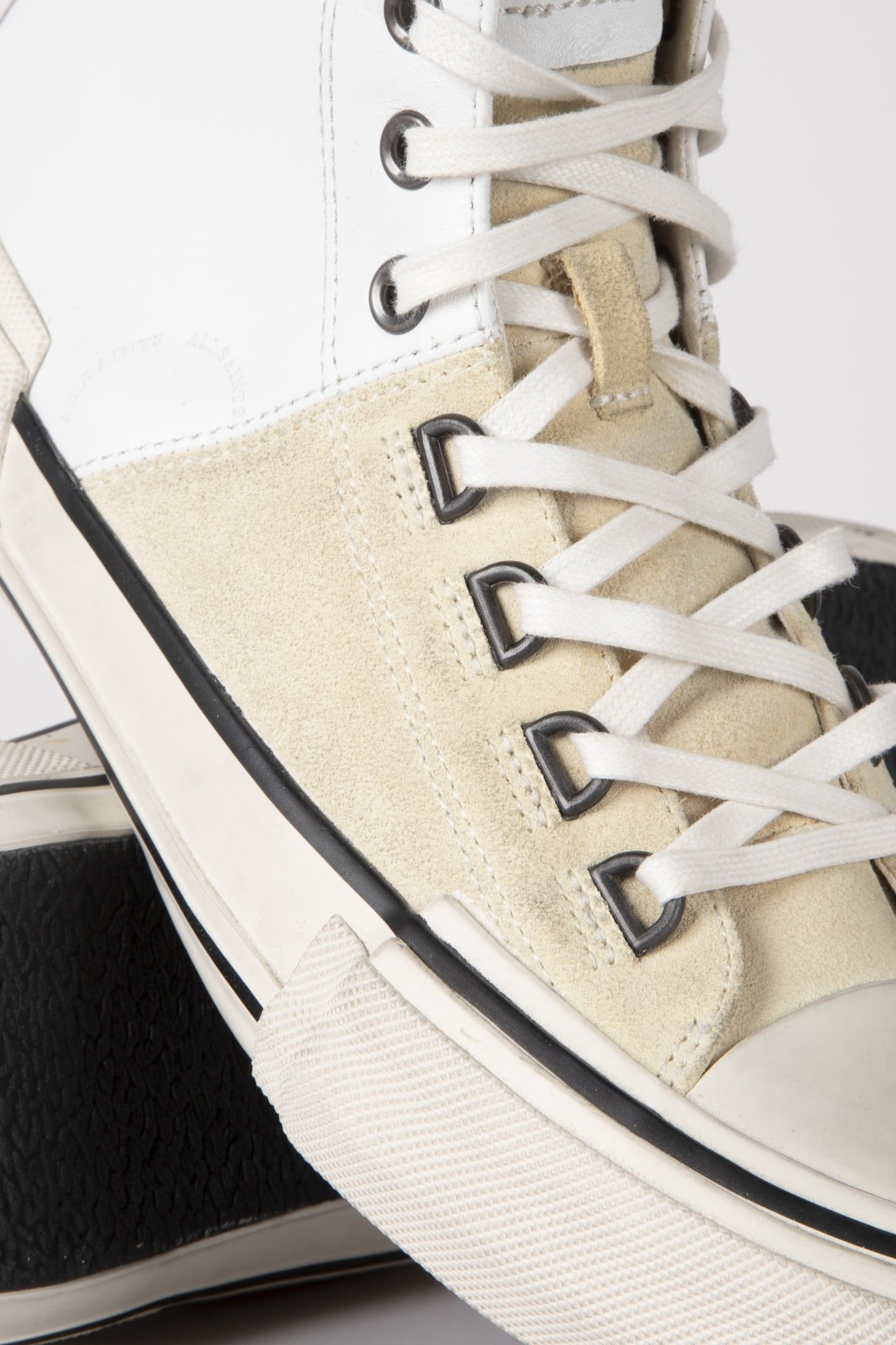 WAYLON HI TOP BLACK 3