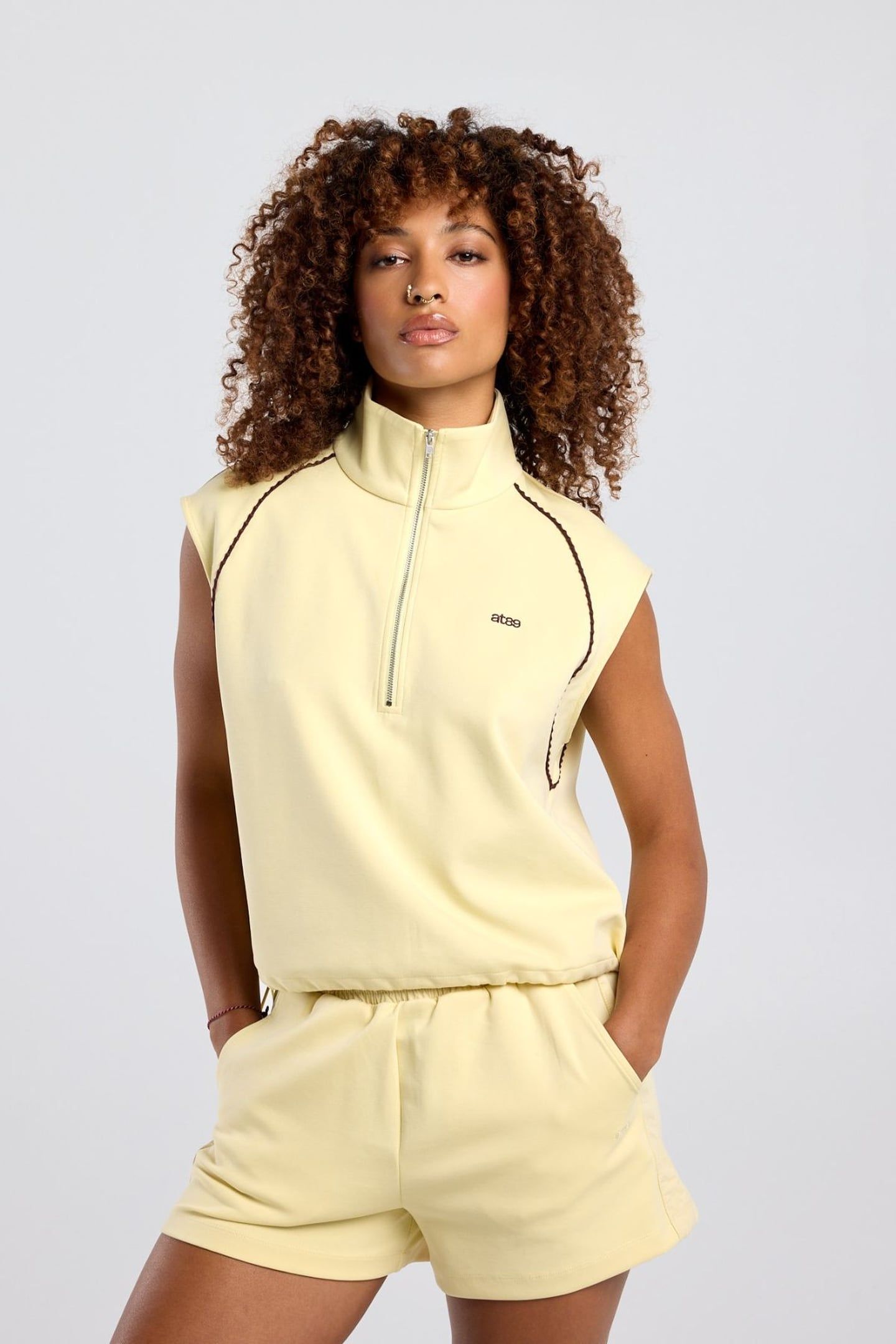 STONE LIGHT YELLOW 2