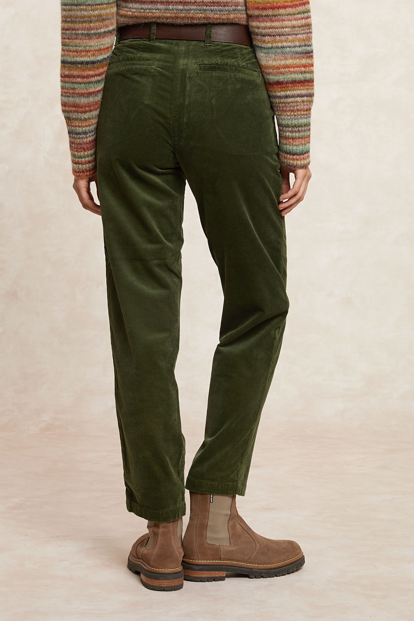 COMFORT CORDUROY 7/8 PANTS GREEN 2