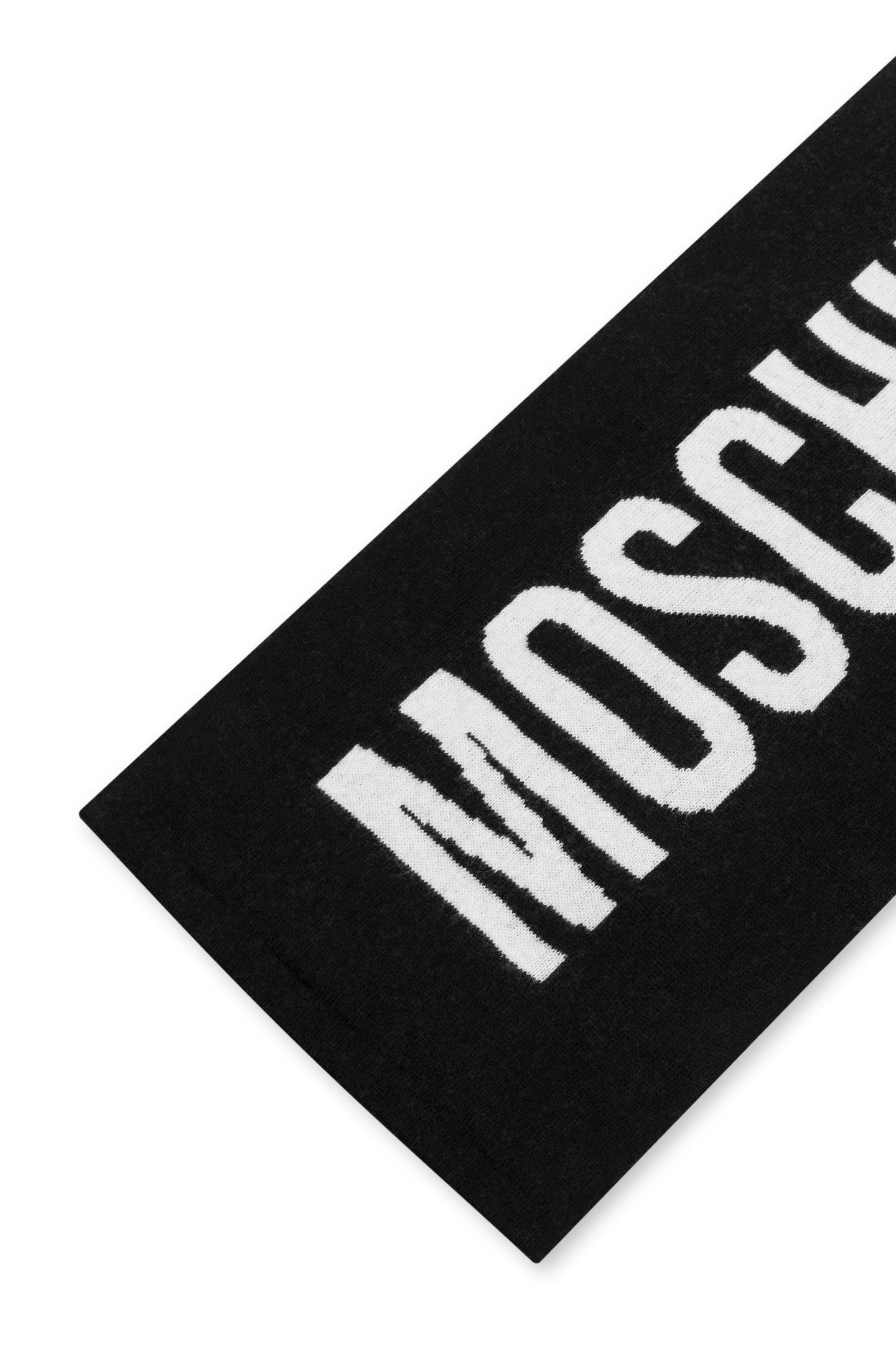 SCARF LETTERING LOGO BLACK 3