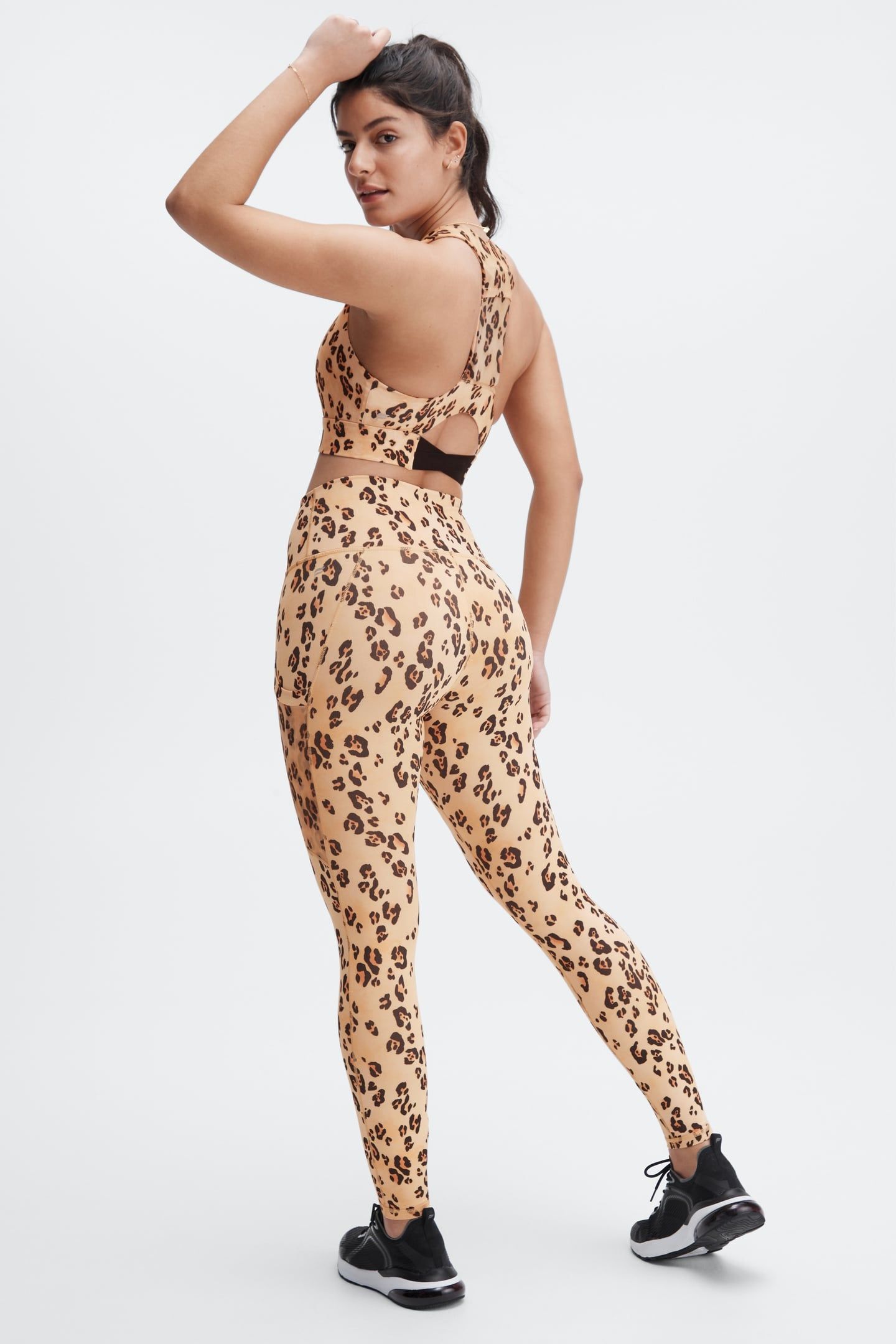 ON-THE-GO HIGH-WAISTED LEGGING DESERT LEOPARD 3