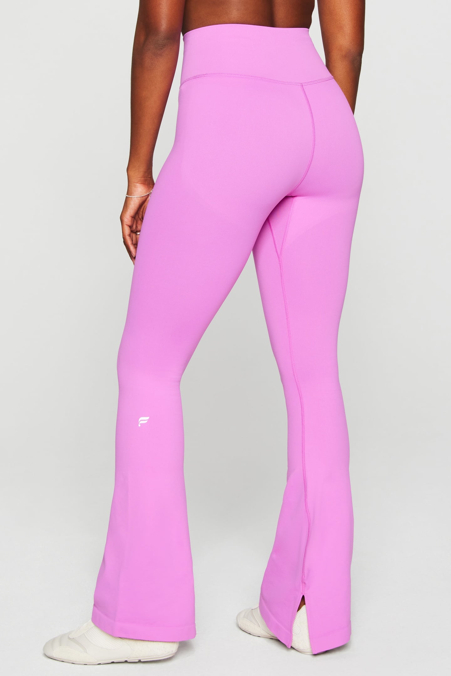 SLEEK SEAMLESS HIGH-WAISTED FLARE PANT ELECTRIC ORCHID 3