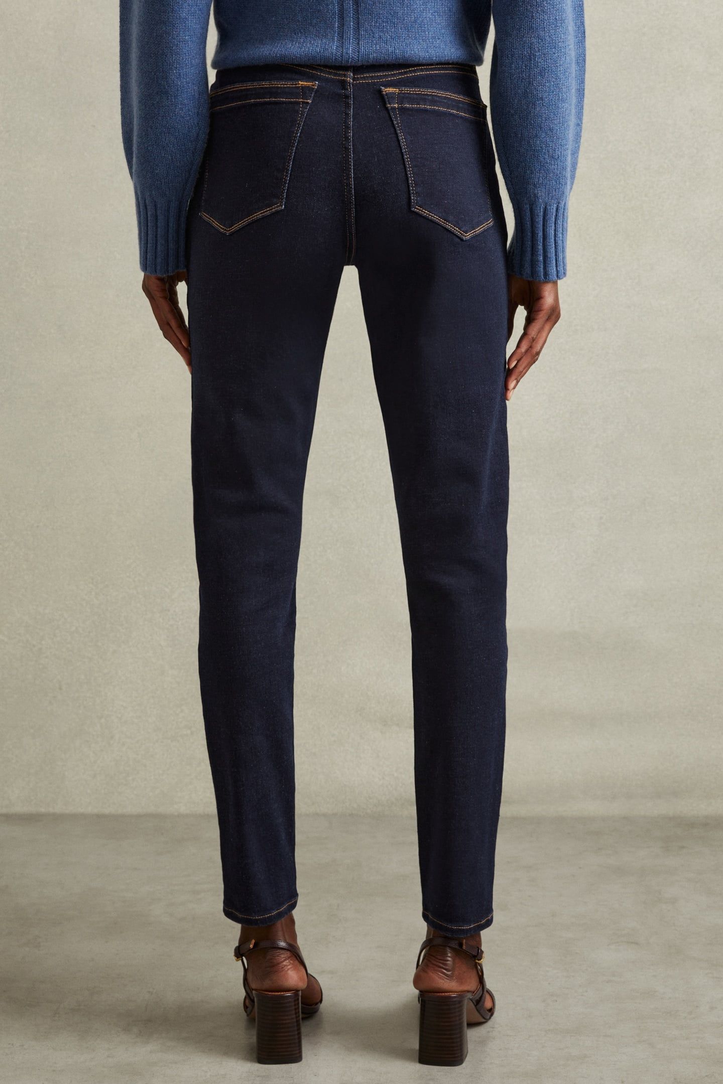 SKINNY JEAN DARK BLUE 4