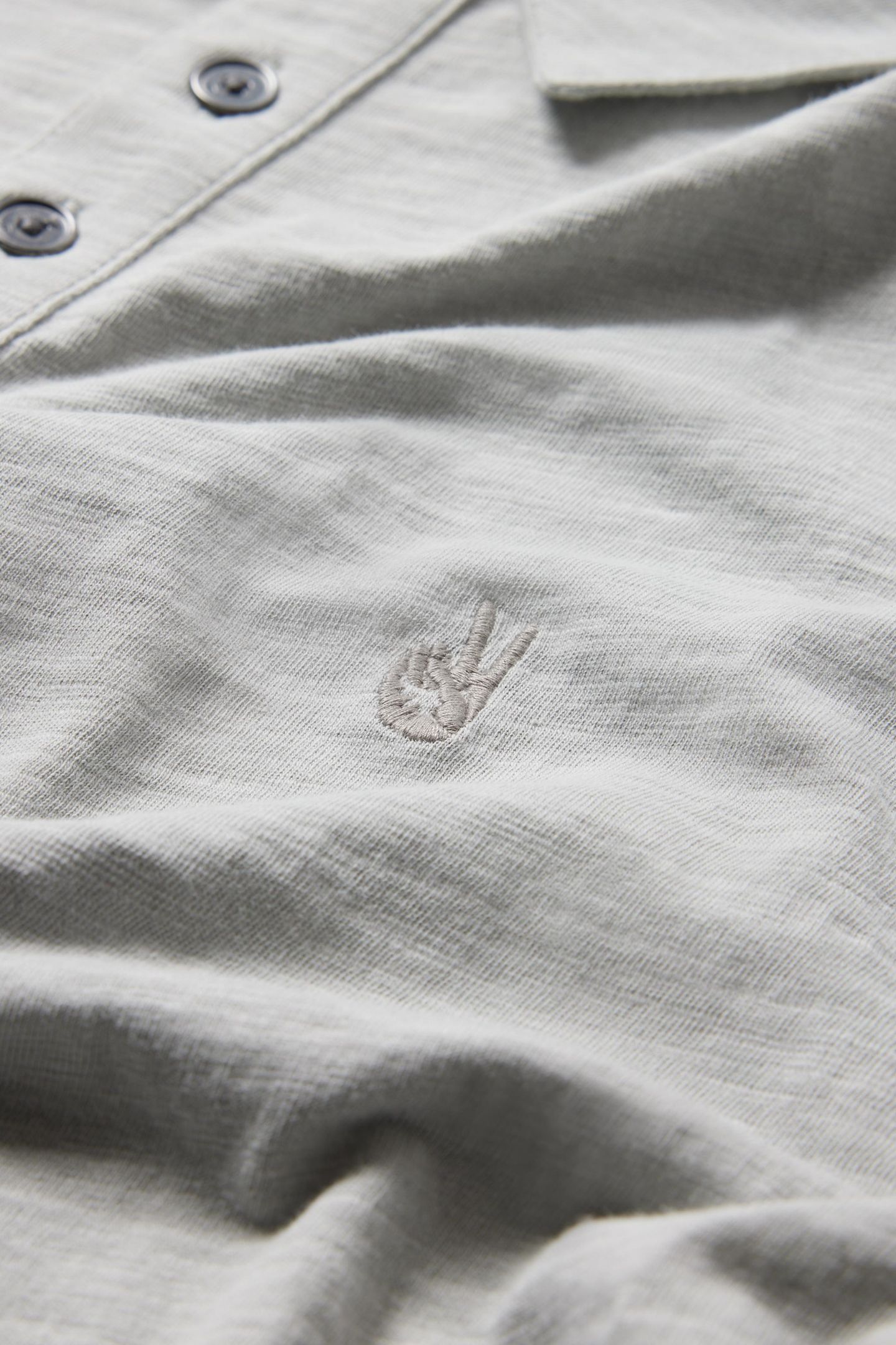 VICTOR SS SLUB CTN POLO W PEACE SIGN EMB LIGHT GREY 2
