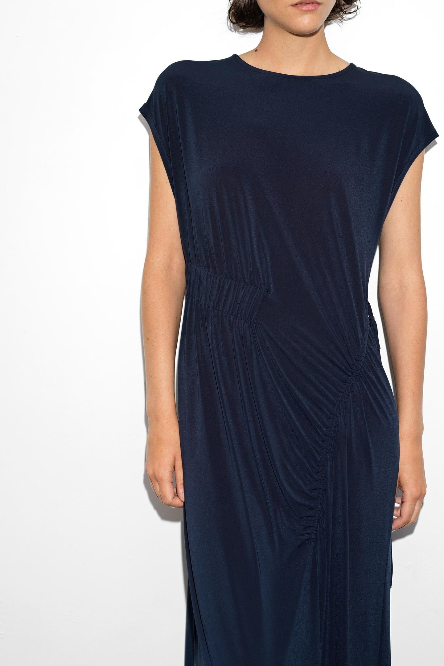 SAMIRA JERSEY GATHERED MIDI DR NAVY 1