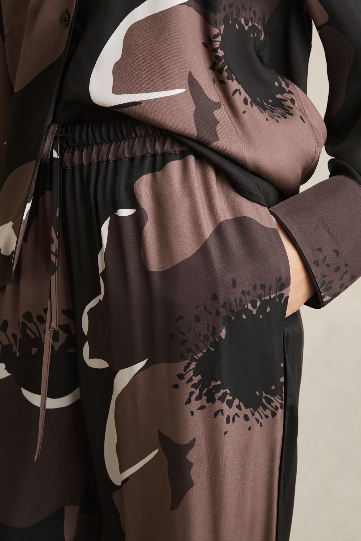 PRINTED WIDE LEG TROUSER BLACK/BROWN 7