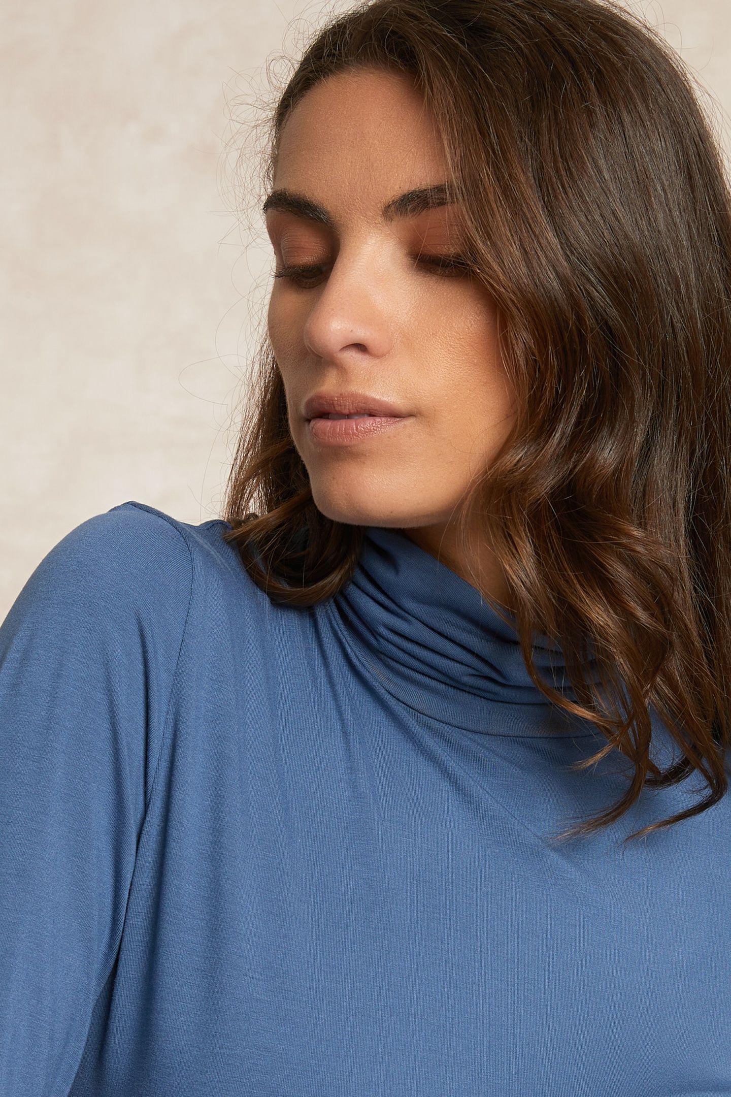 BASIC ROLL NECK T-SHIRT LONG SLEEVES BLUE 4