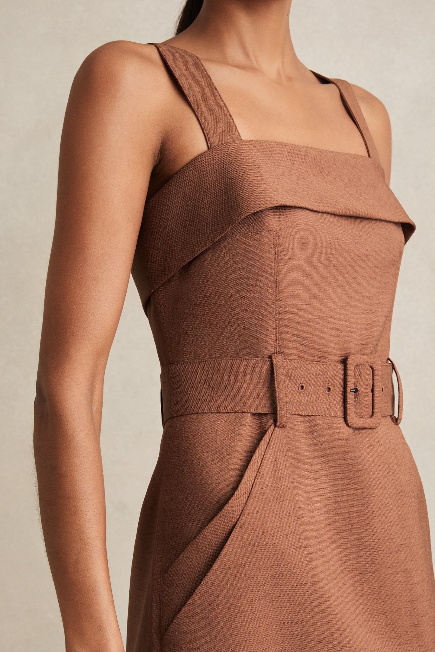 BELTED MINI DRESS BROWN 5