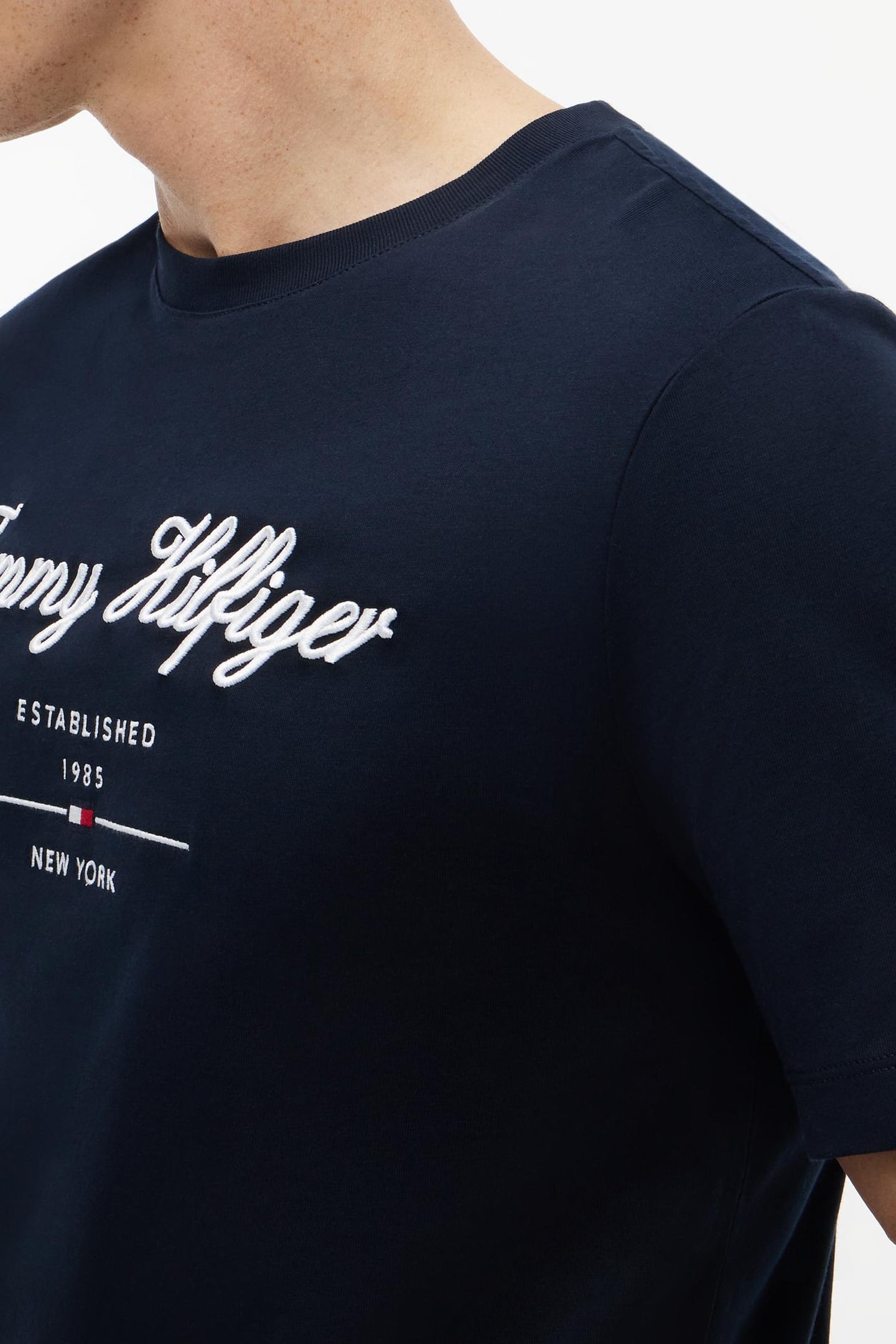 SCRIPT LOGO T-SHIRT NAVY BLUE 7