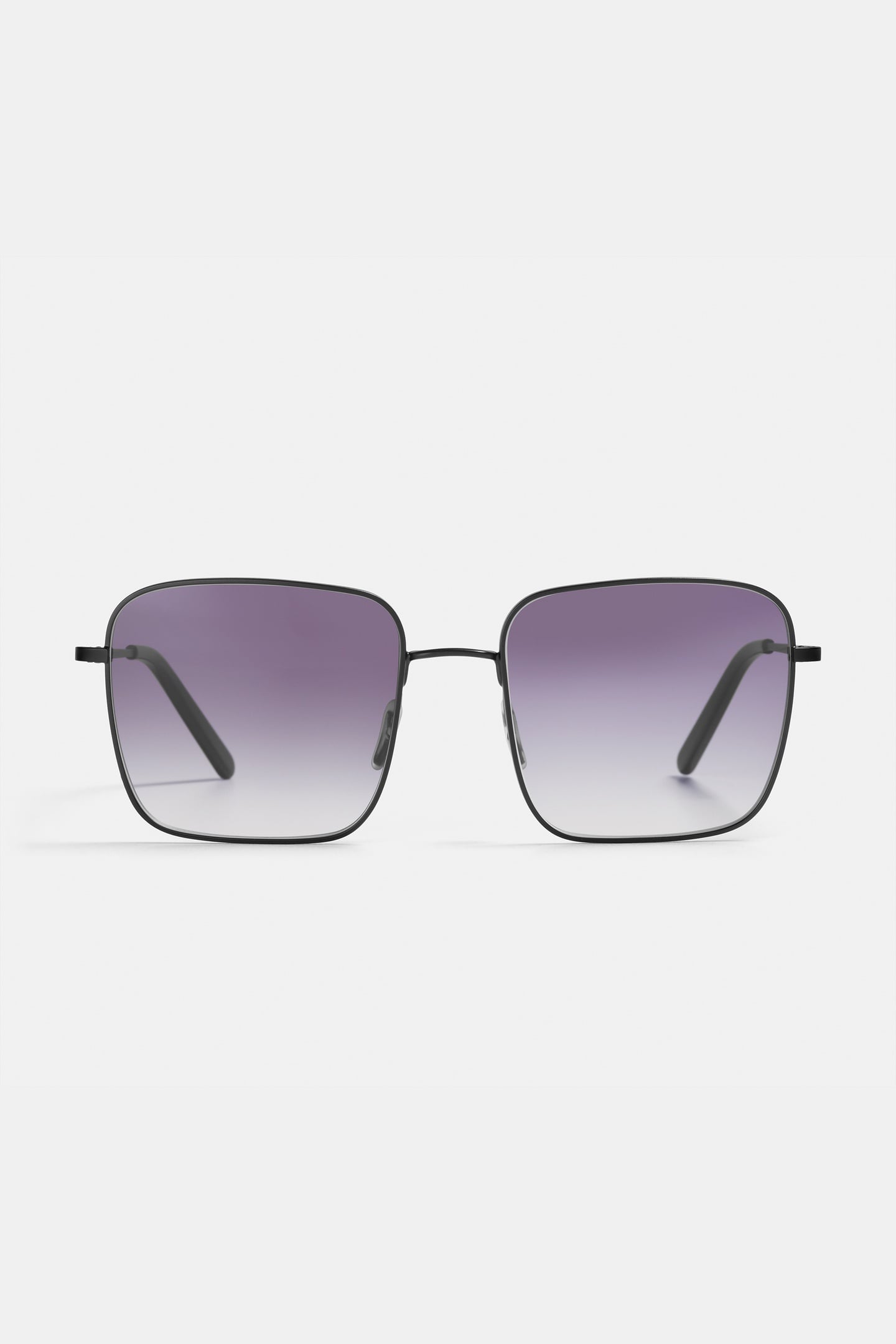 SOFIA-MATTE-BLACK-SUN 1
