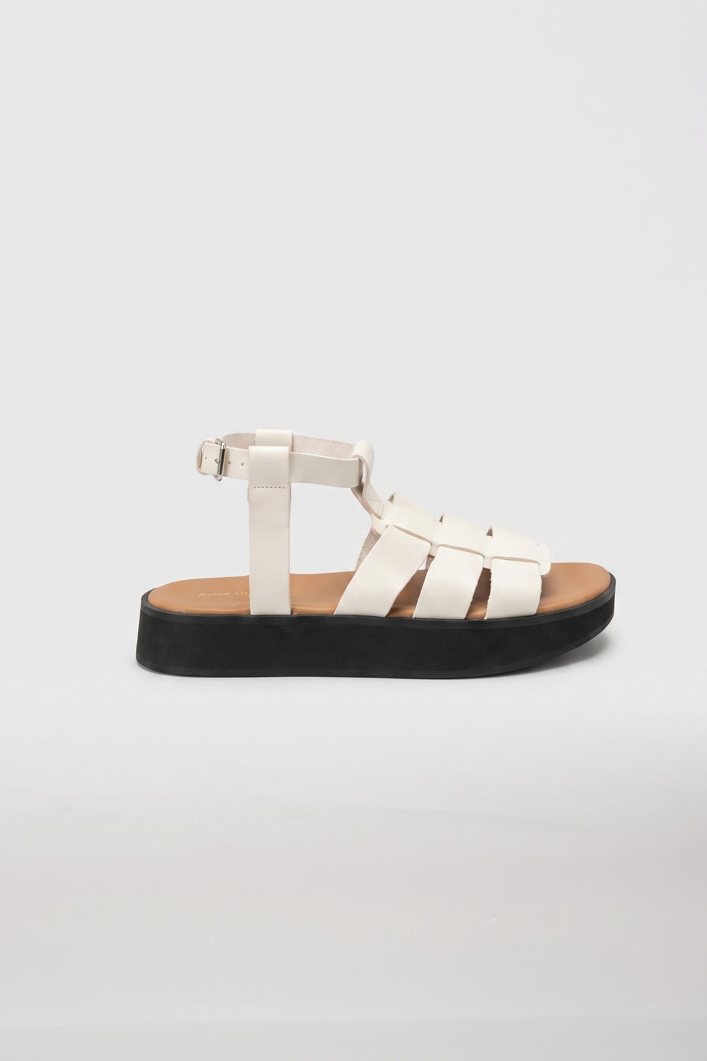 PAULETTE SUMMER FLAT WHITE 1