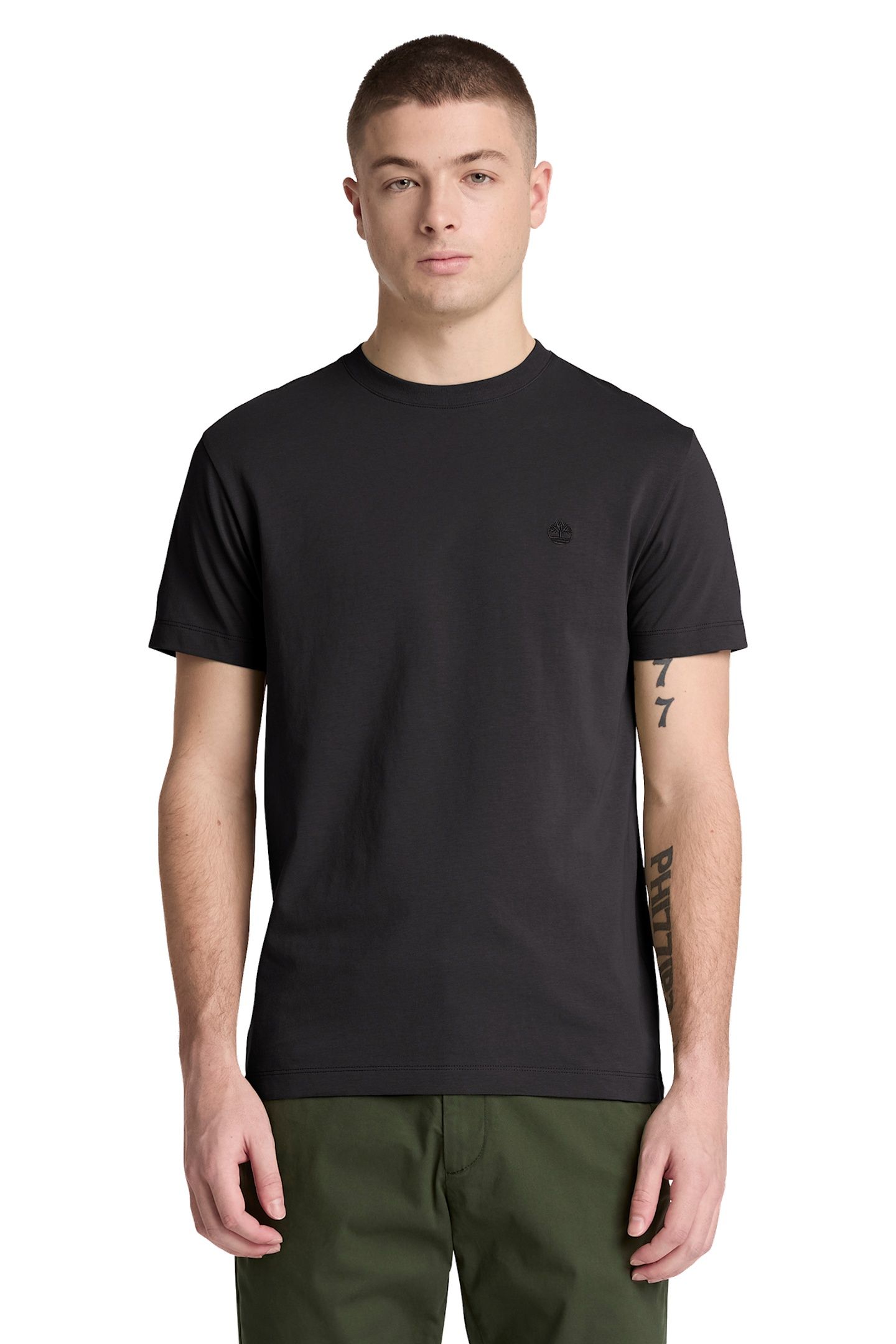 OYSTER RIVER CHEST LOGO SS TEE SLIM BLACK 1