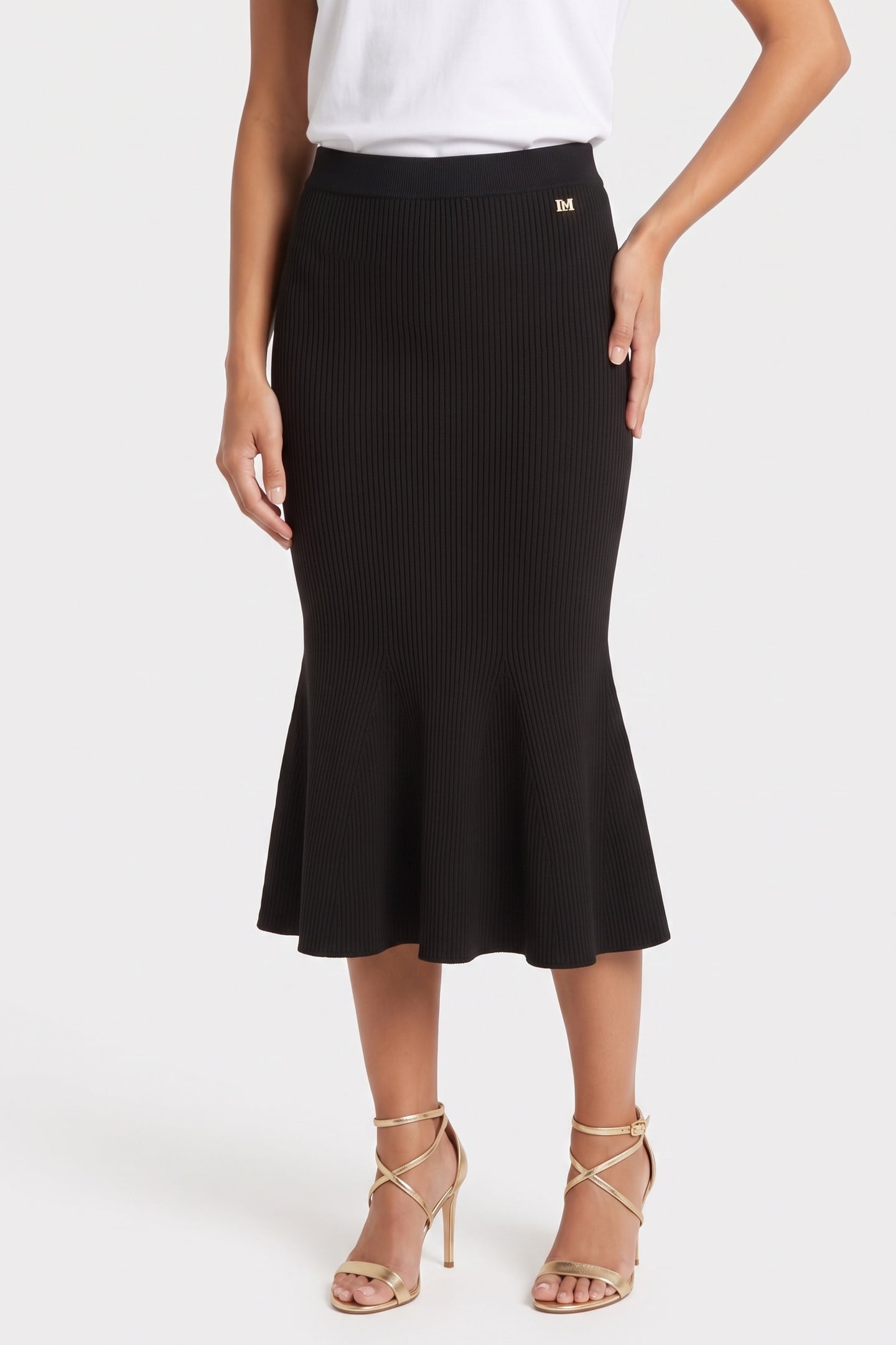 AGATHE FLARE SKIRT S JET BLACK A996 1