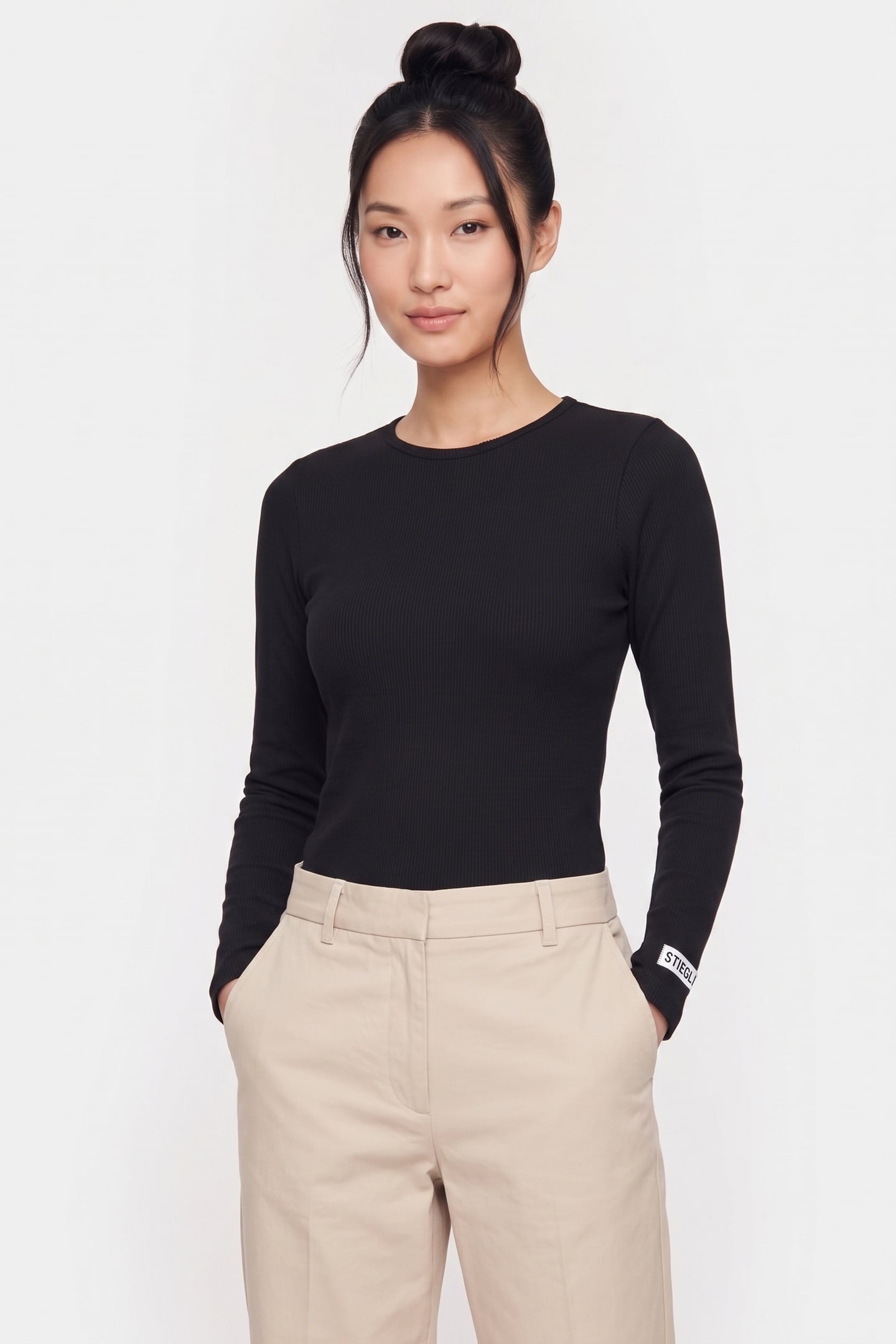 BASIC LONGSLEEVE BLACK 2